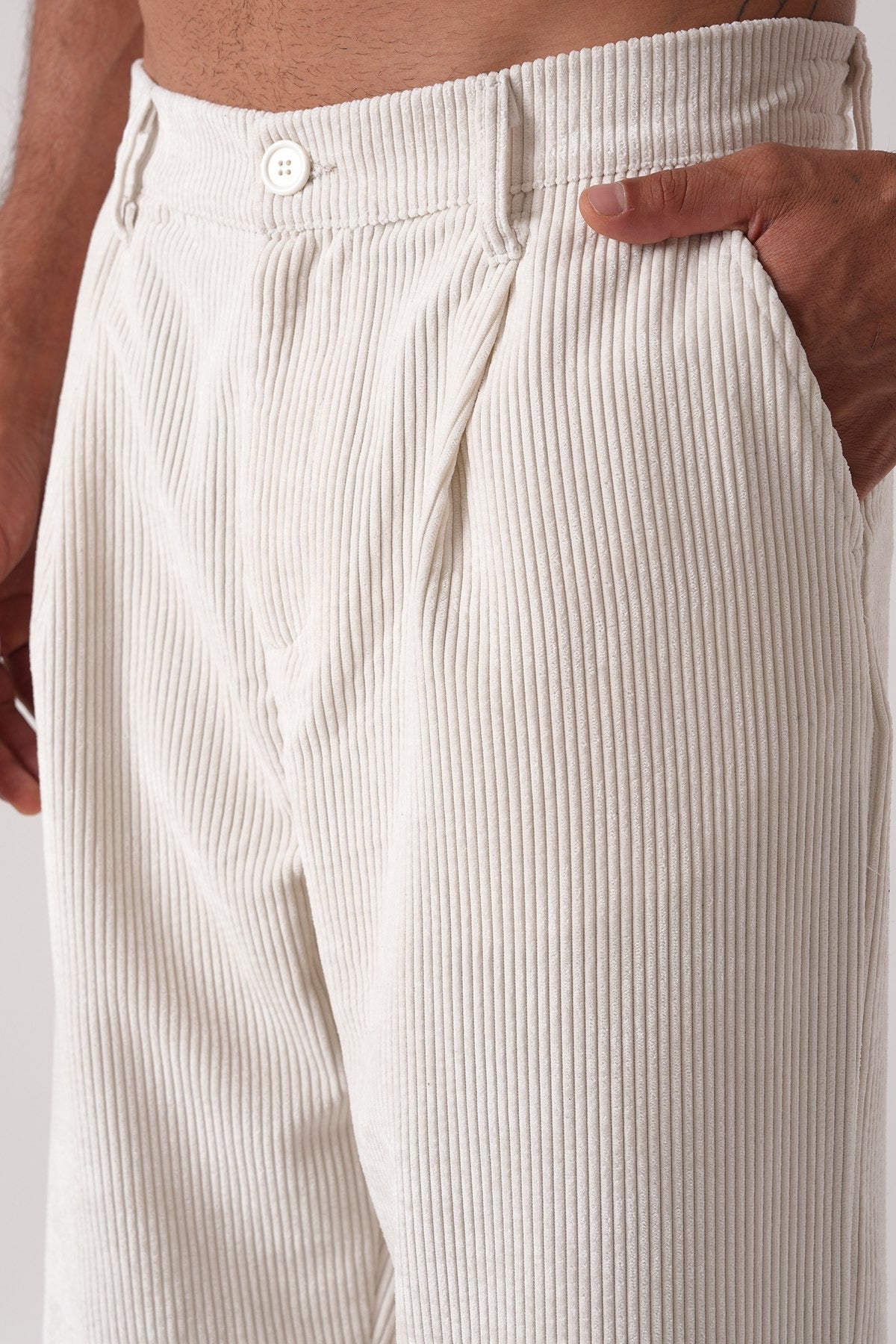 Men’s White Corduroy Pants – Relaxed Fit Straight-Leg Classic Trousers