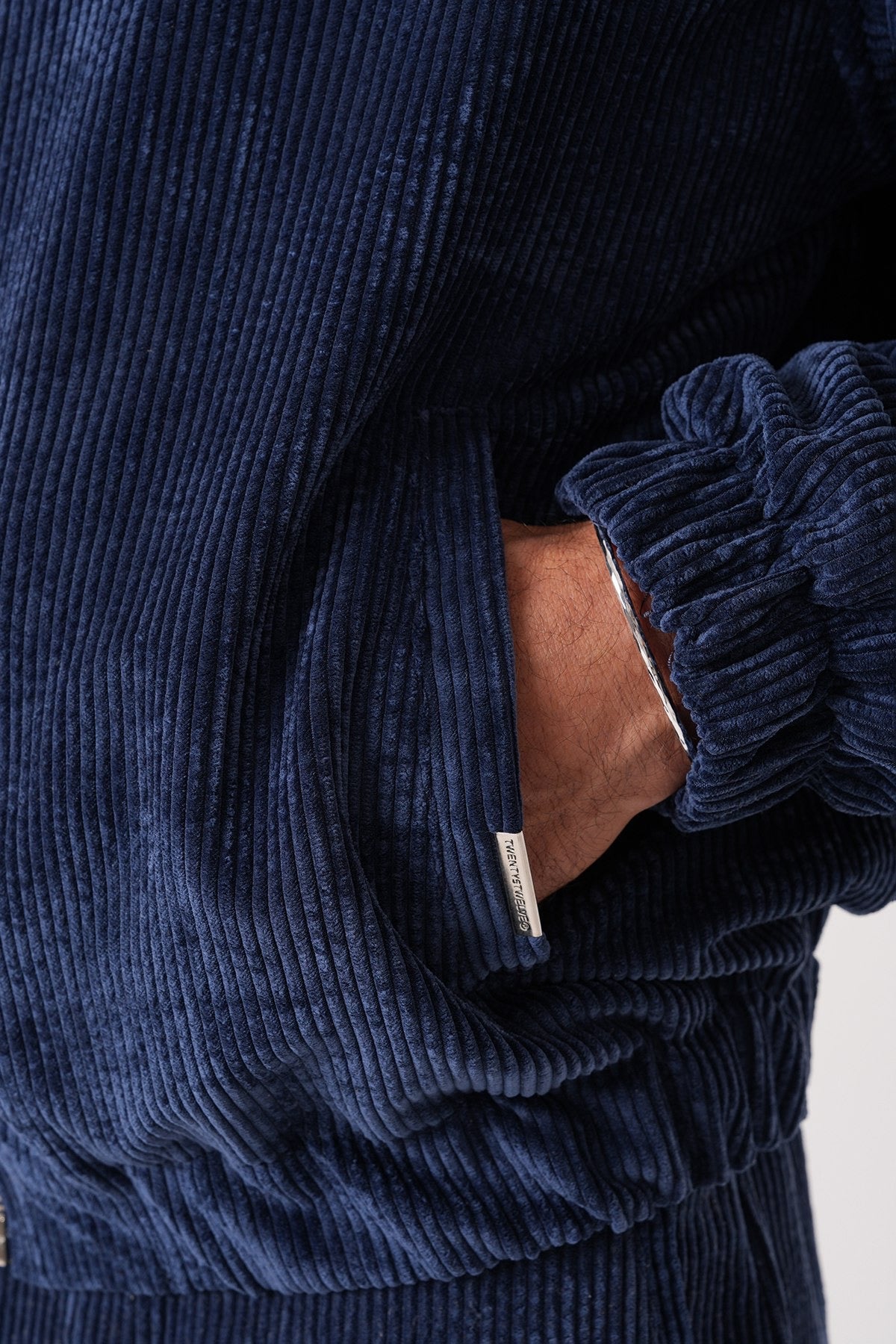 Men’s Navy Blue Corduroy Zip-Up Jacket – Retro Streetwear Bomber Style