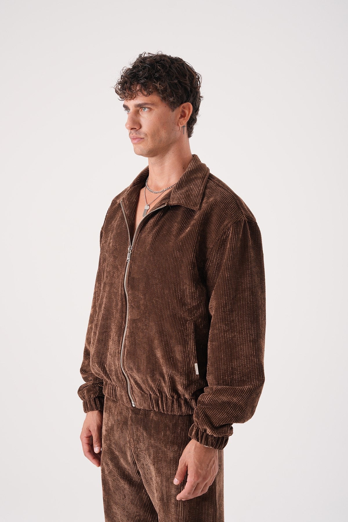 Men’s Brown Corduroy Zip-Up Jacket – Retro Bomber Streetwear Style
