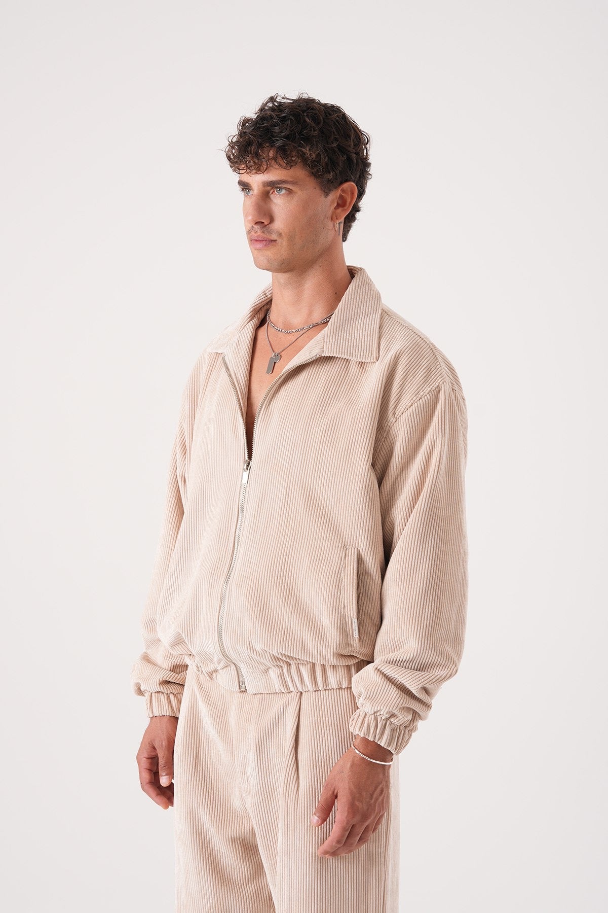 Men’s Beige Corduroy Zip-Up Jacket – Vintage Bomber Streetwear Essential