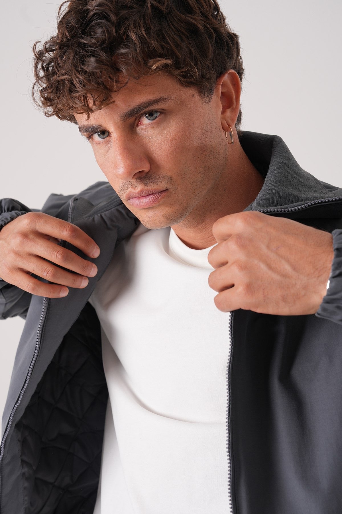 Men’s Charcoal Grey Minimal Bomber Jacket – Modern Everyday Layer