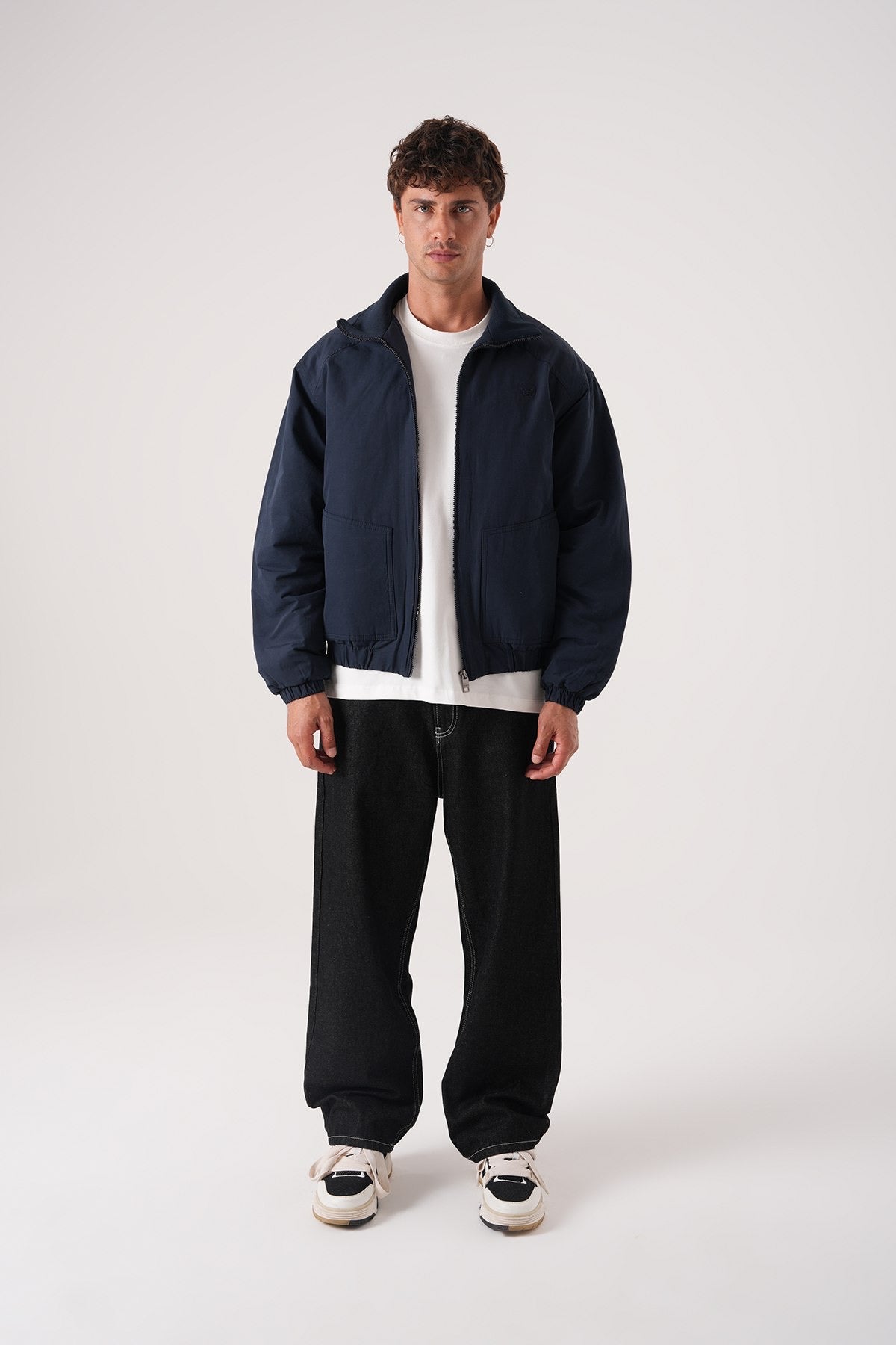 Men’s Navy Blue Minimal Bomber Jacket – Everyday Smart-Casual Layer