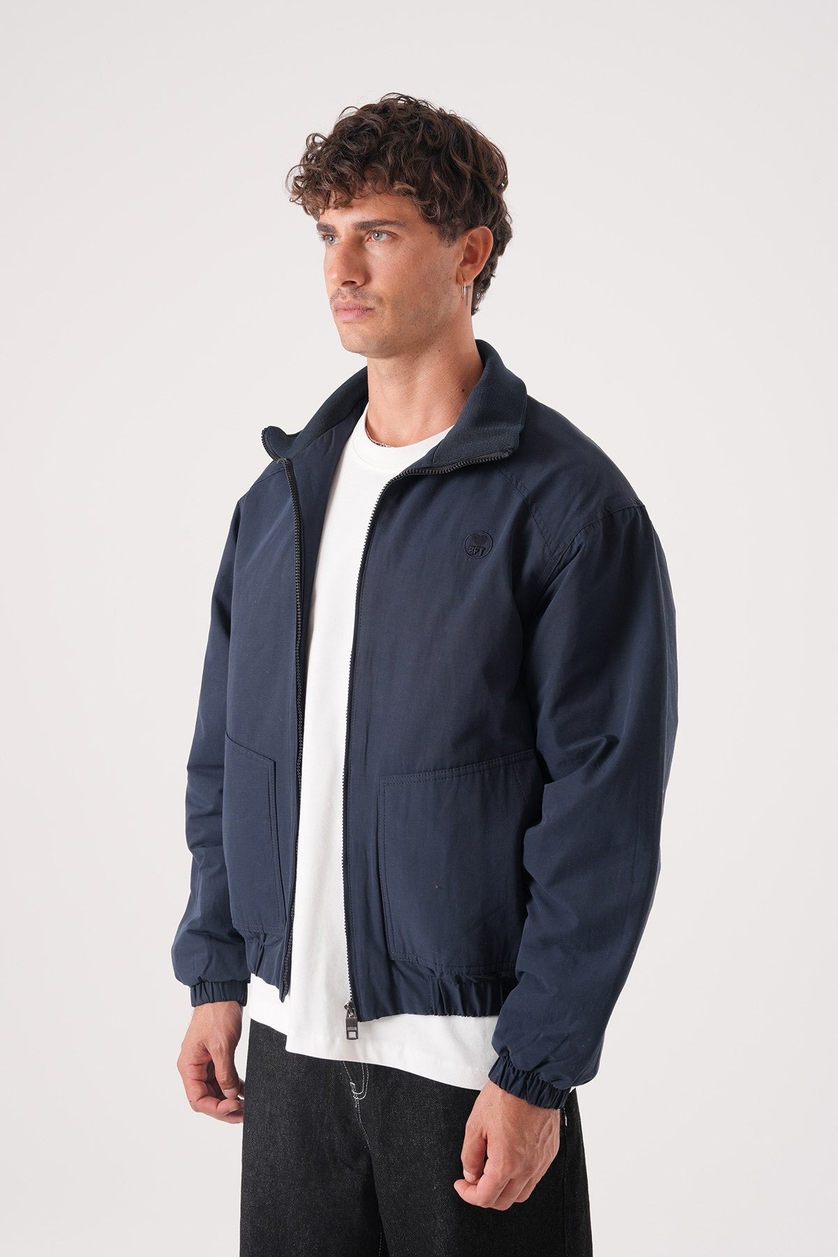 Men’s Navy Blue Minimal Bomber Jacket – Everyday Smart-Casual Layer