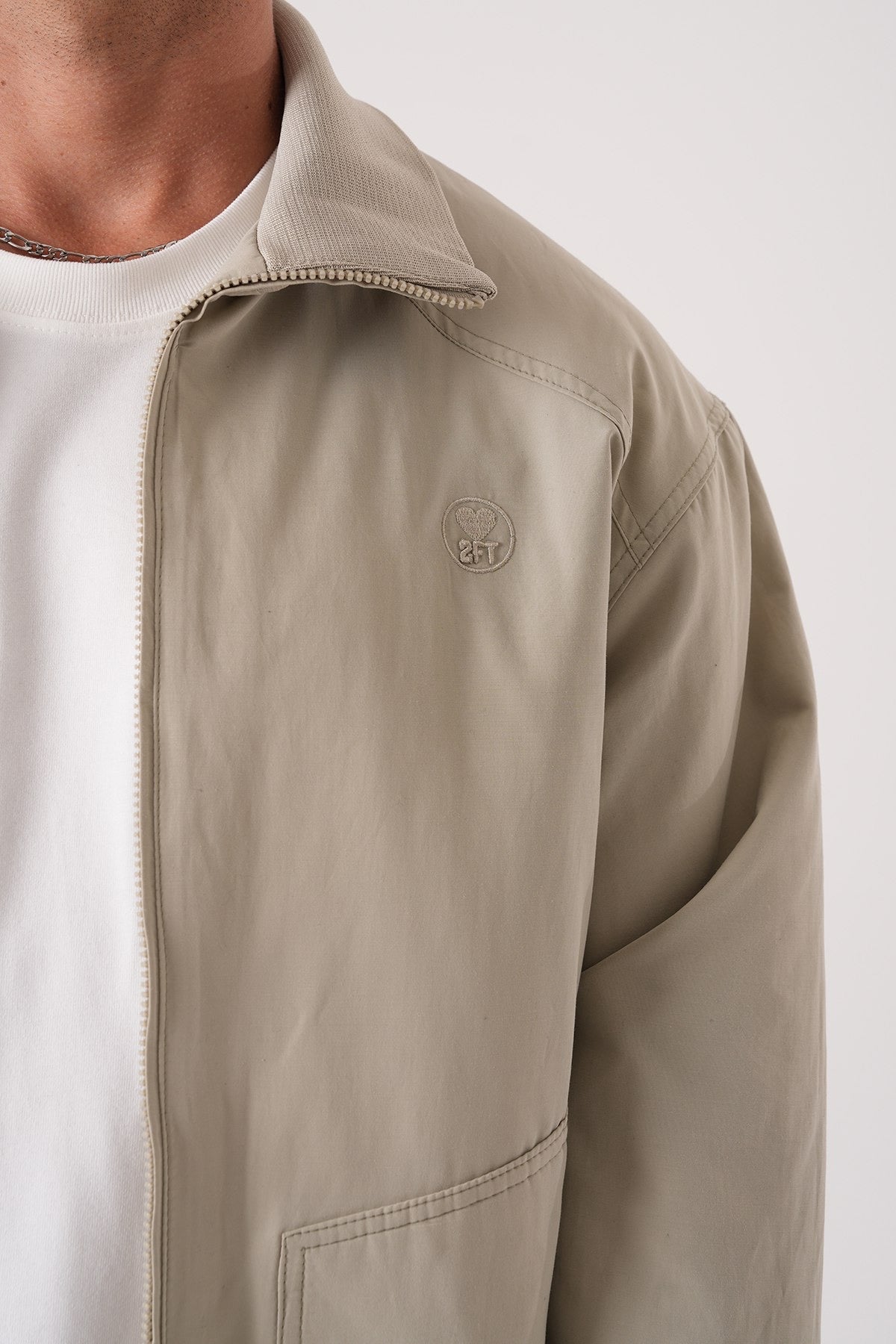 Men’s Light Beige Harrington Jacket – Minimalist Everyday Outerwear