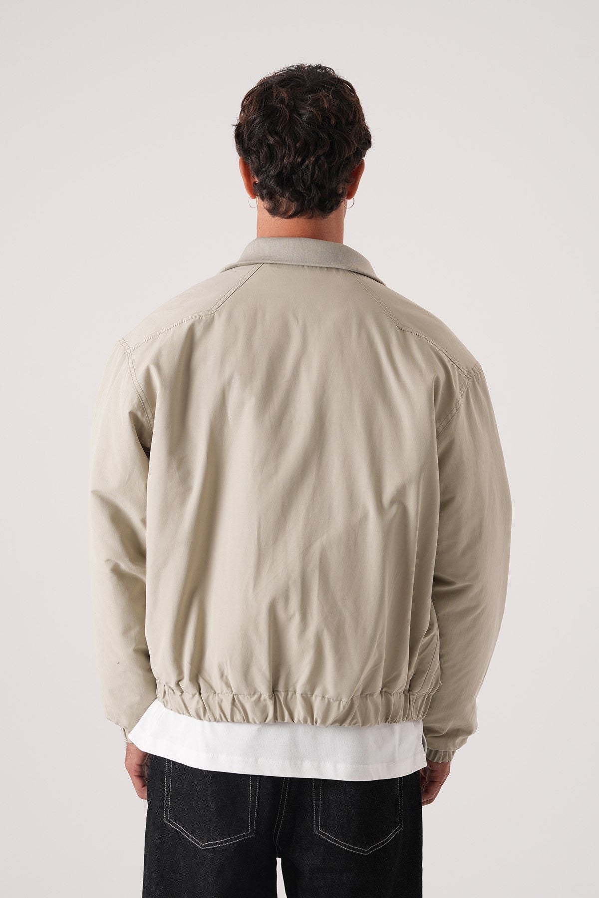 Men’s Light Beige Harrington Jacket – Minimalist Everyday Outerwear