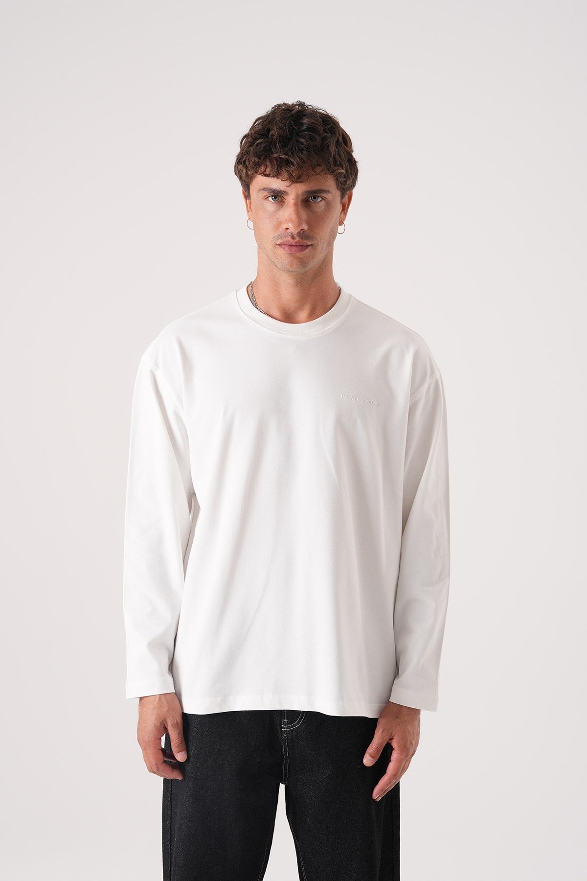 Men’s White Long Sleeve T-Shirt – Minimal Edition