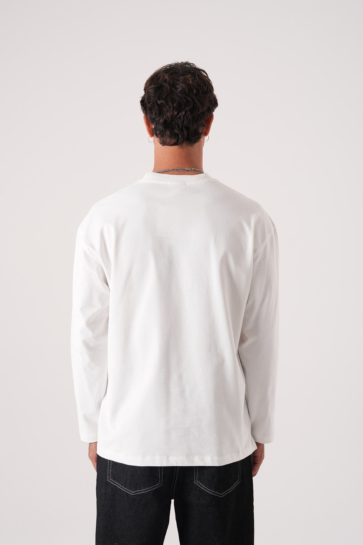 Men’s White Long Sleeve T-Shirt – Minimal Edition