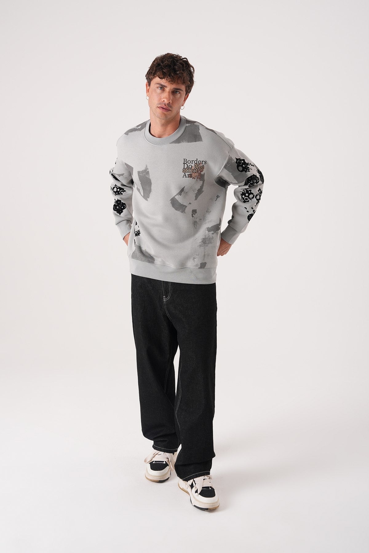 Men’s Grey Graphic Sweatshirt – Borders & Affection