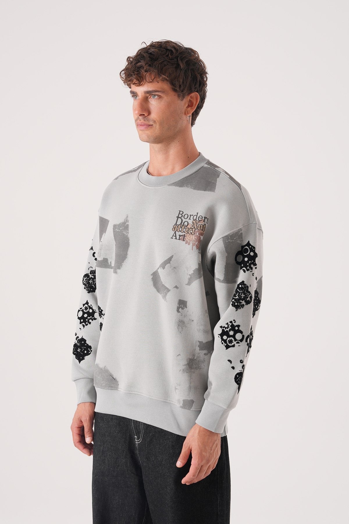 Men’s Grey Graphic Sweatshirt – Borders & Affection