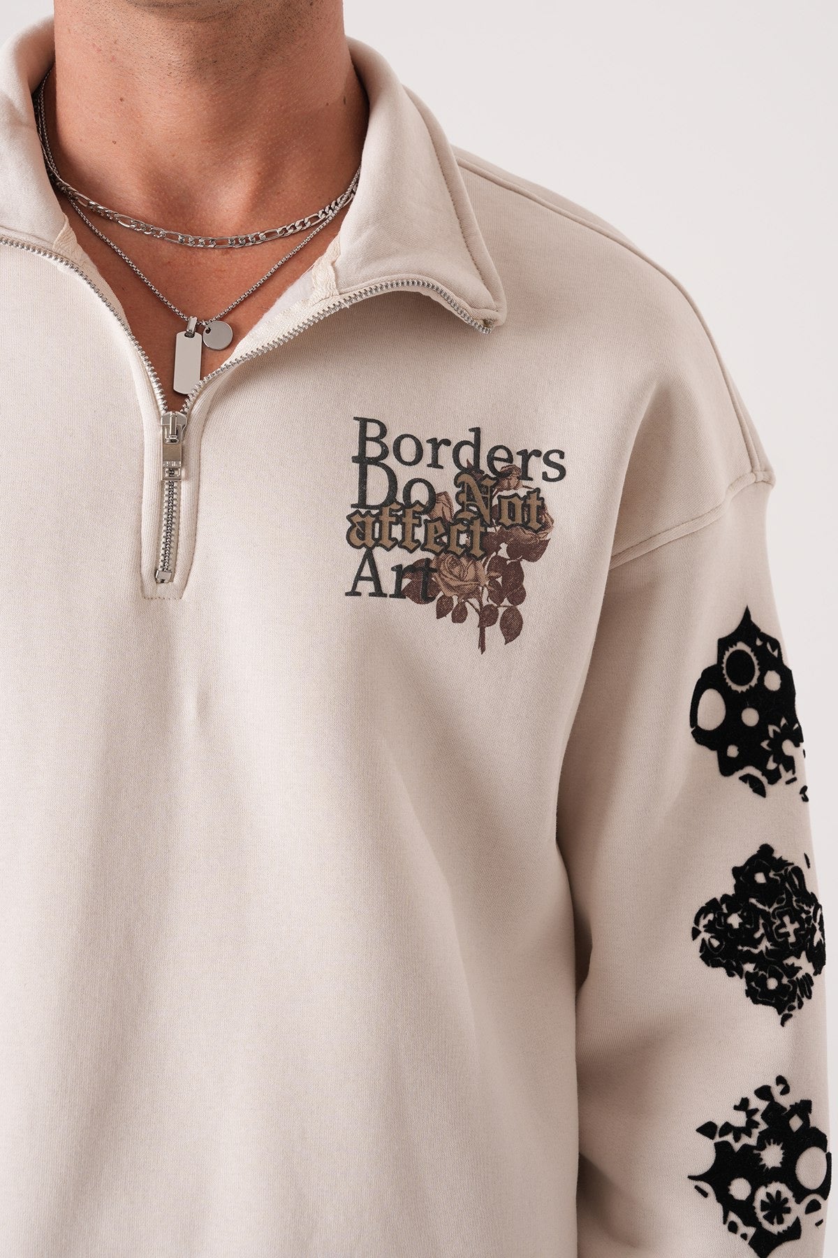 Men’s Half-Zip Sweatshirt – Borders Do Not Affect Art (Beige)