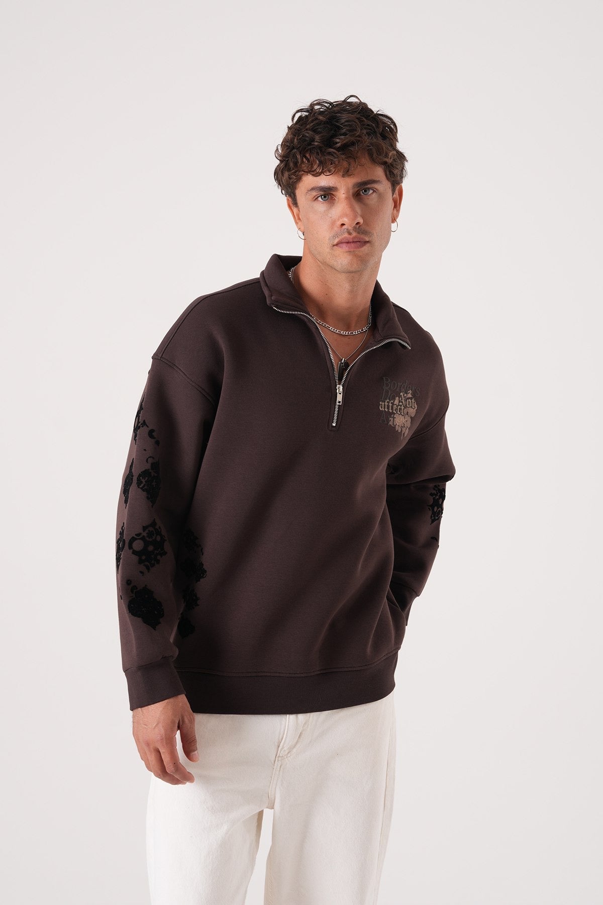 Men’s Half-Zip Sweatshirt – Borders Do Not Affect Art (Brown)