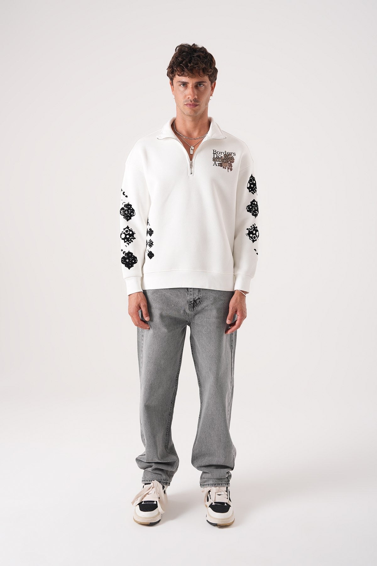 Men’s Half-Zip Sweatshirt – Borders Do Not Affect Art (White)