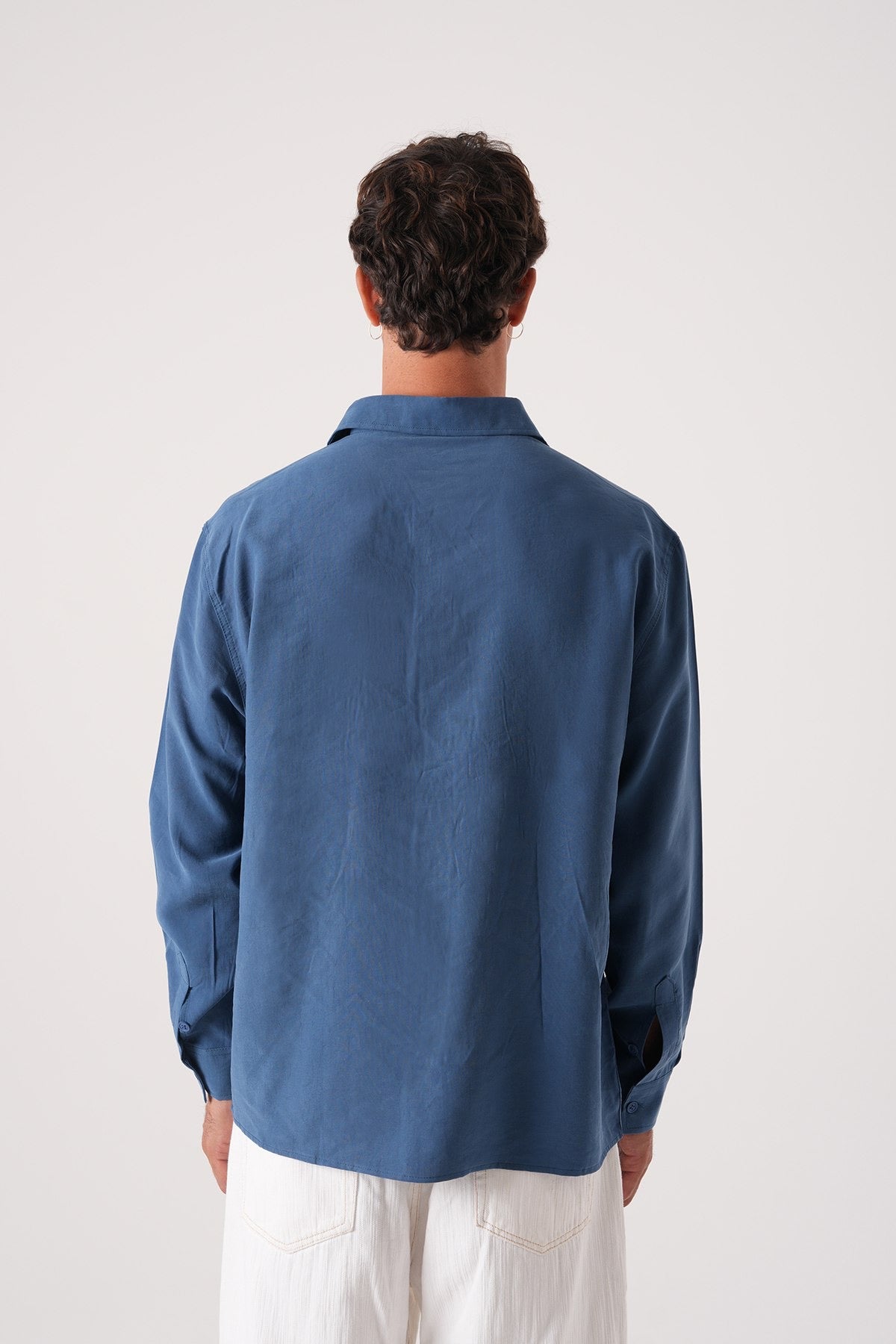 Men’s Long Sleeve Button-Down Shirt – Solid Blue