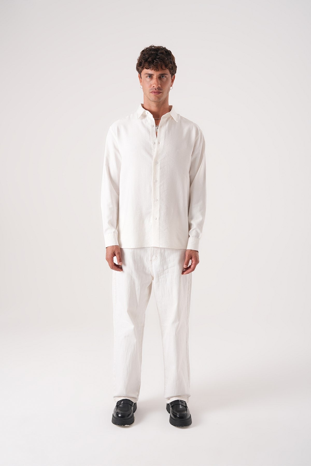 Men’s Long Sleeve Button-Down Shirt – Classic White