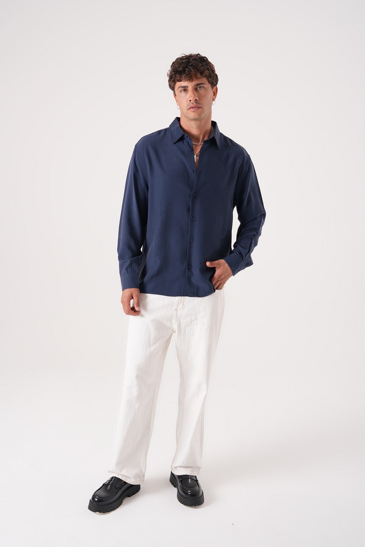 Men’s Long Sleeve Button-Down Shirt – Charcoal Grey