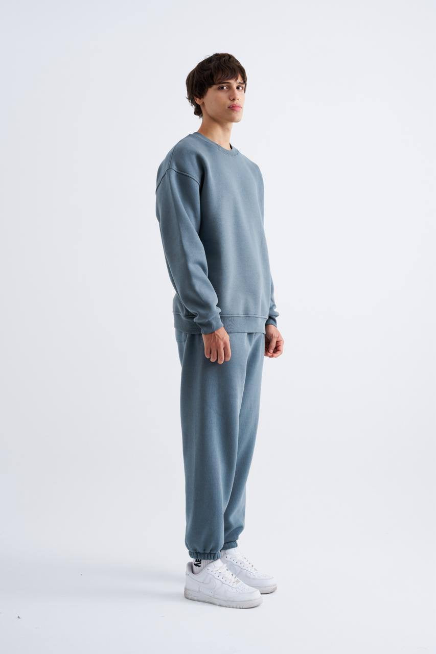 Strides Oversized Sweatshirt in Grey