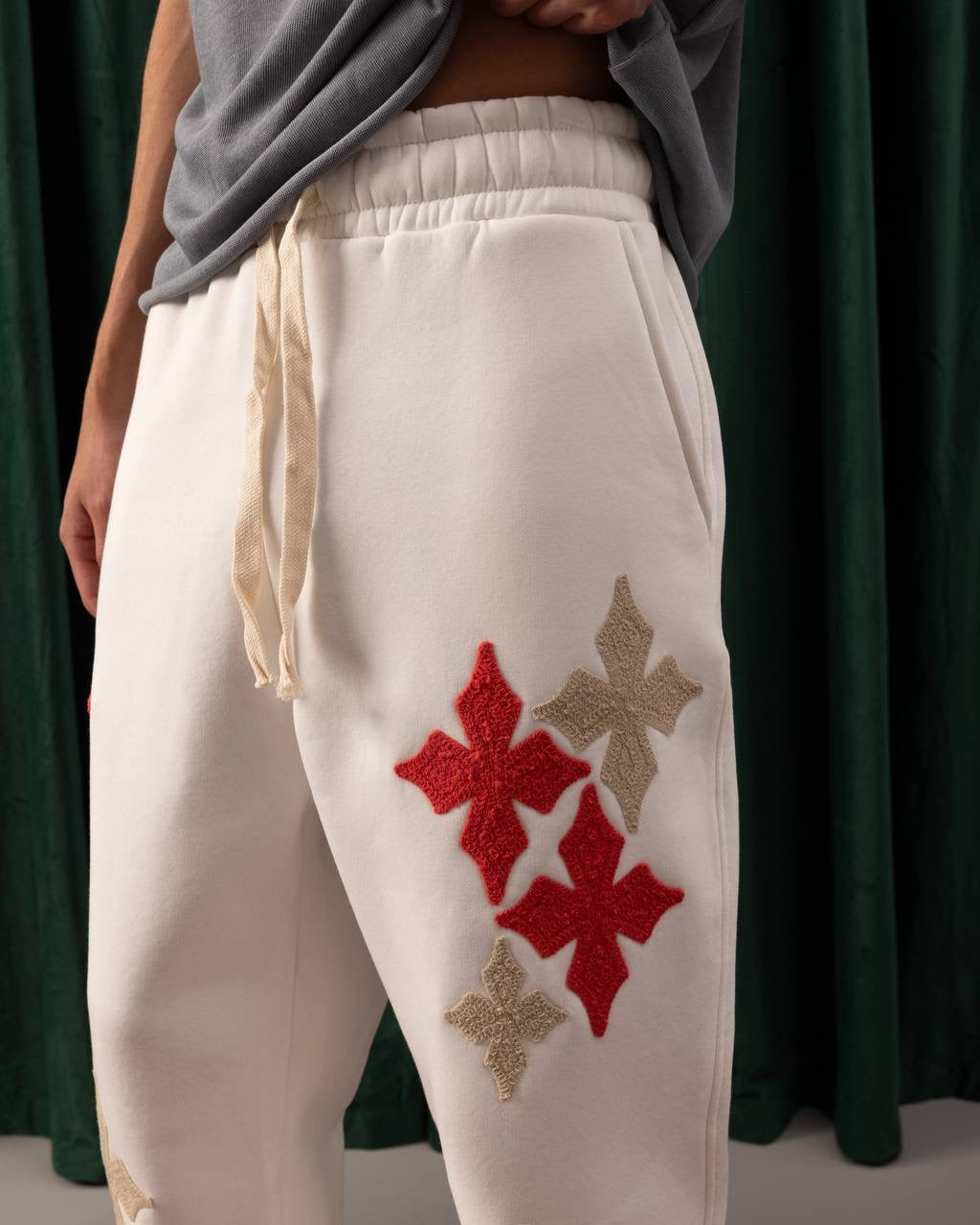 Men’s Off-White Sweatpants – Cross Patch Embroidered Streetwear Joggers
