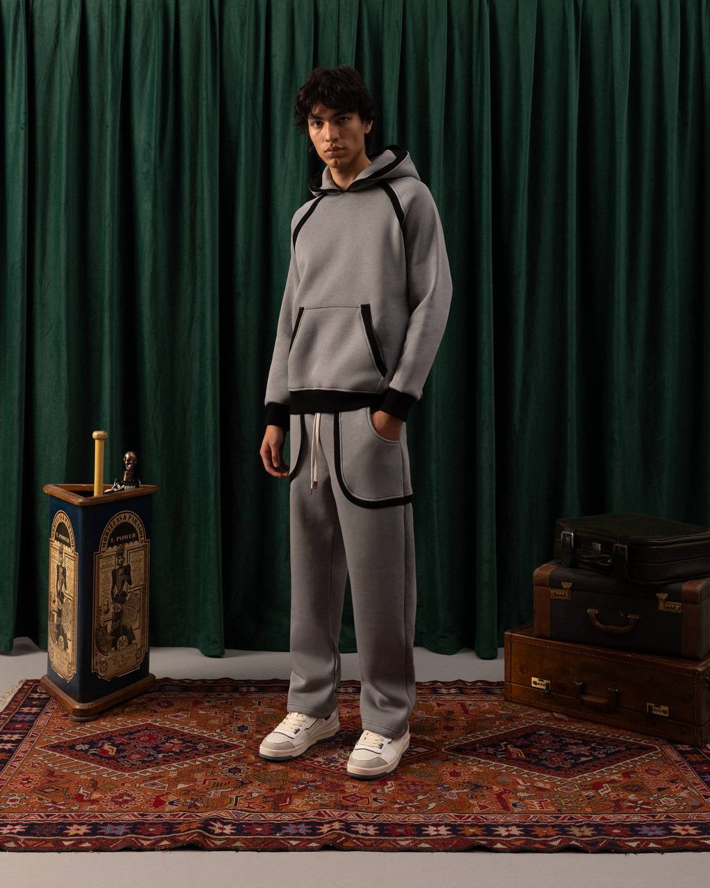 Men’s Grey Contrast Panel Hoodie – Modern Streetwear Pullover