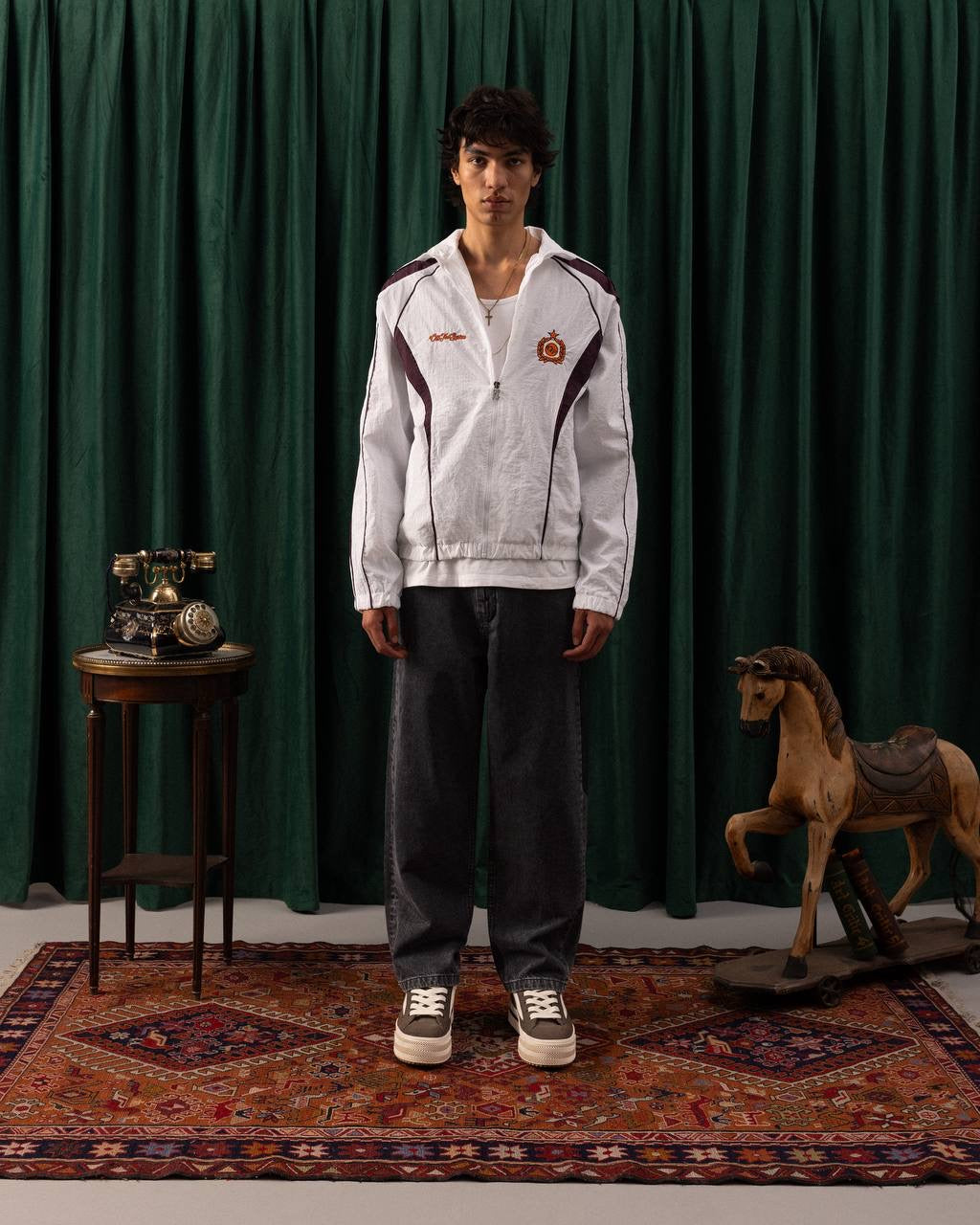 Men’s Retro Sports Windbreaker Jacket – Multi-Color Variants