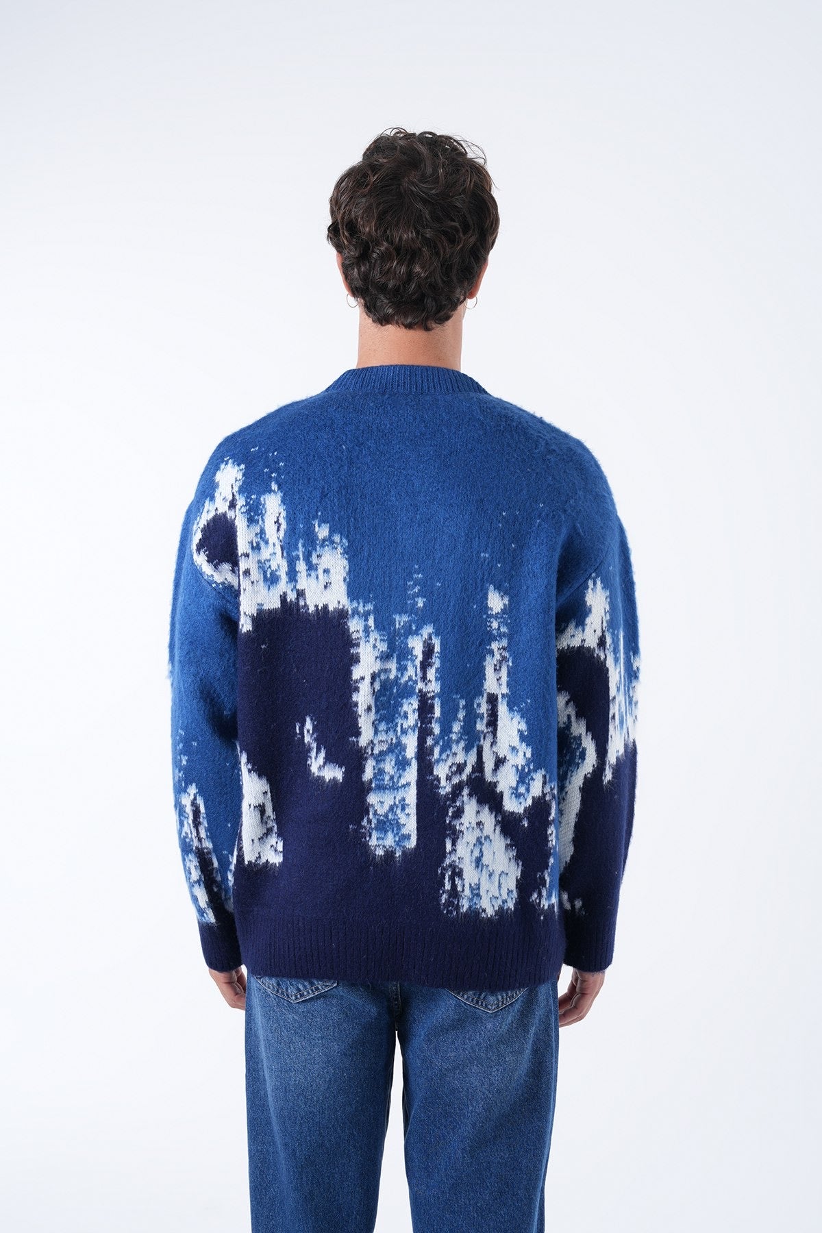 Men’s Abstract Pattern Knit Sweater