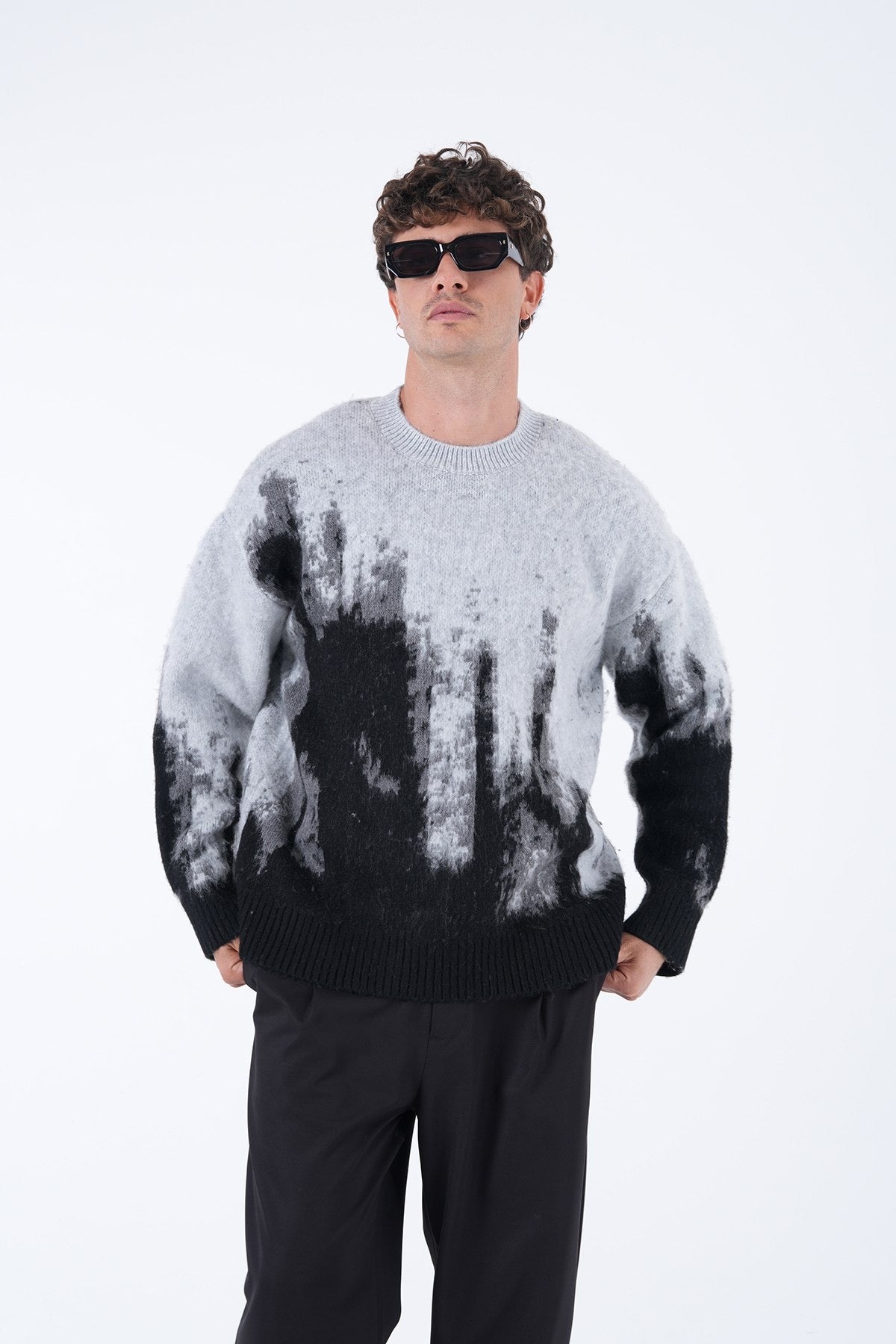 Men’s Abstract Pattern Knit Sweater Collection