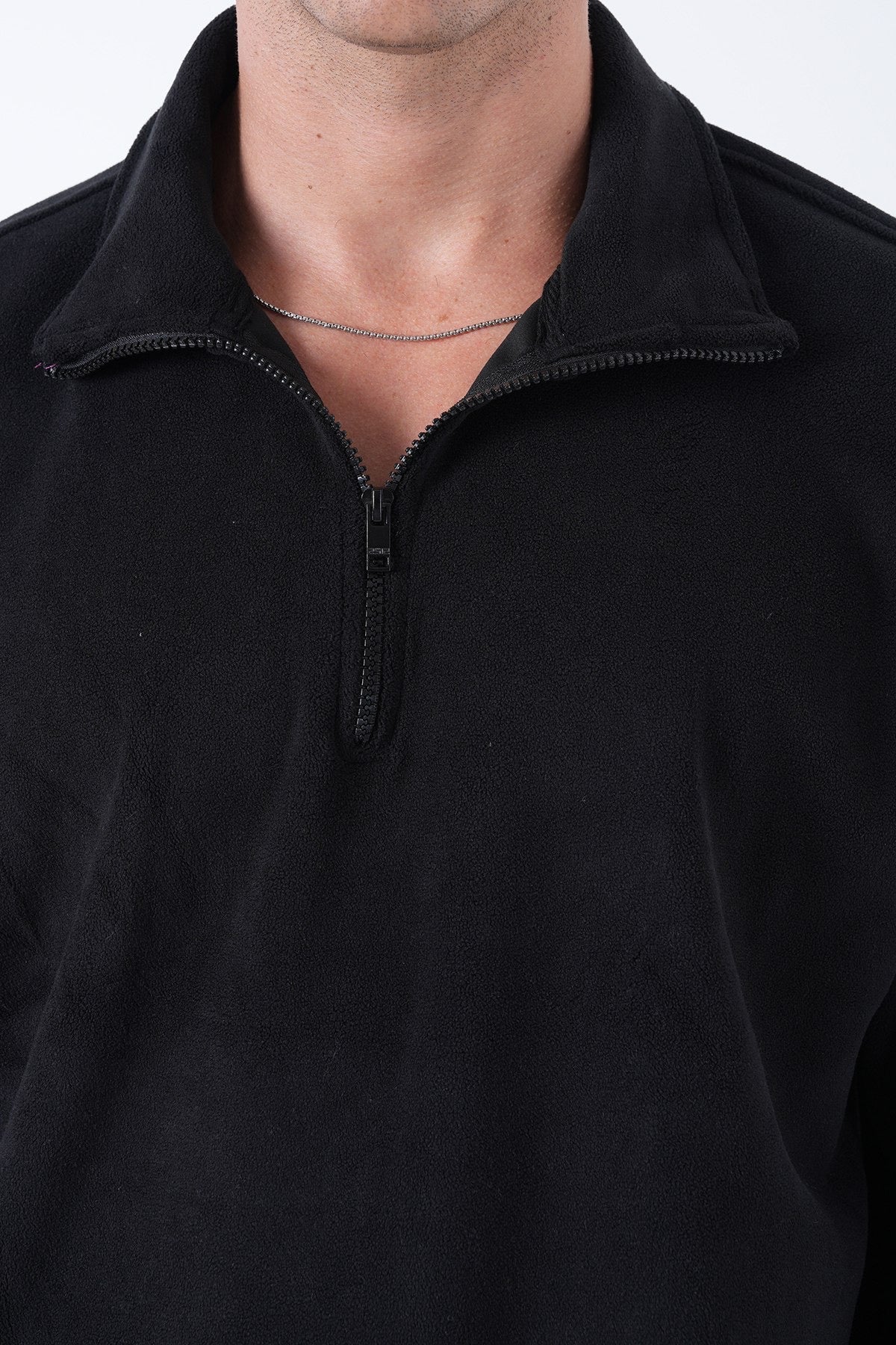 Men’s Minimal Half-Zip Pullover – Essential Collection