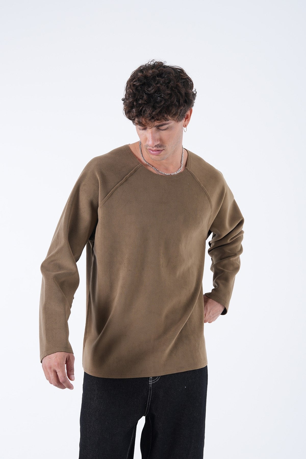 Men’s Minimal Crewneck Long Sleeve – Essential Collection