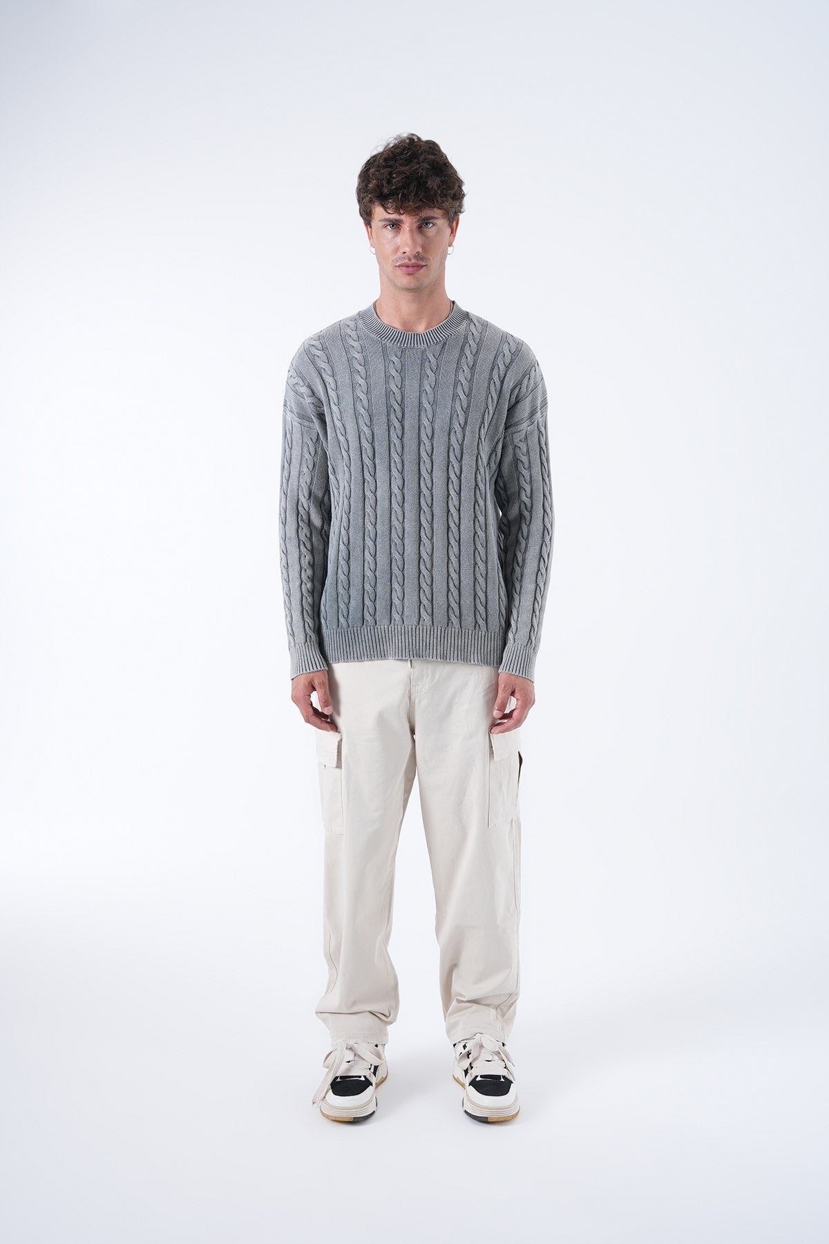 Men’s Classic Cable-Knit Sweater – Timeless Essential
