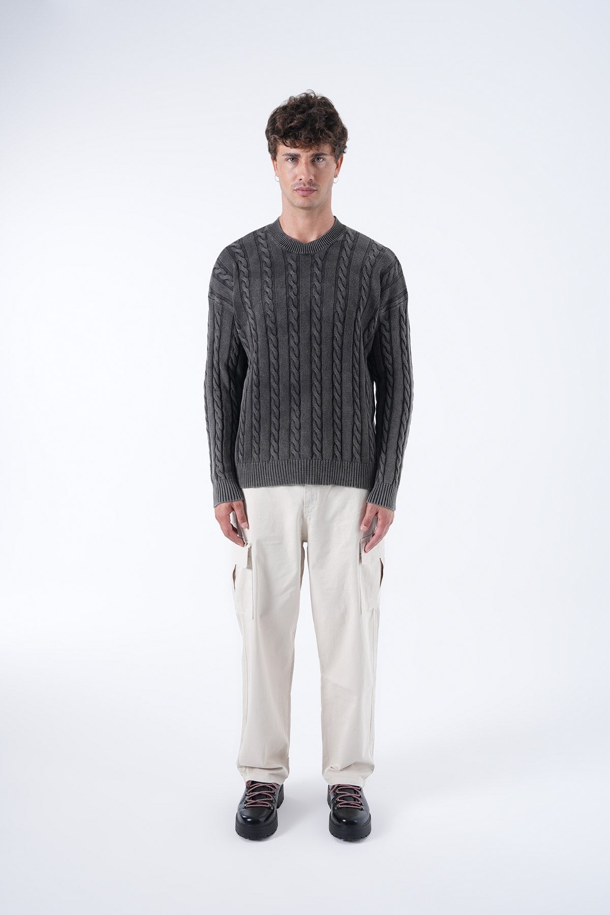 Men’s Classic Cable Knit Sweater – Timeless Winter Essential