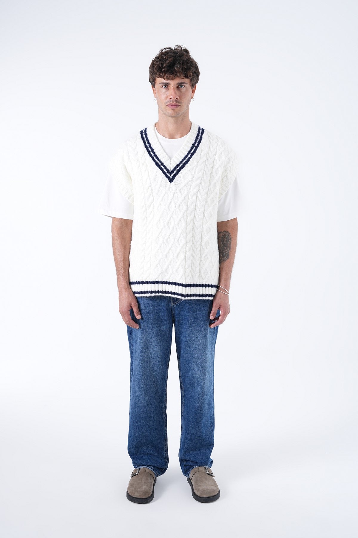 Cable Knit Sweater Vest – Classic Meets Modern Streetwear