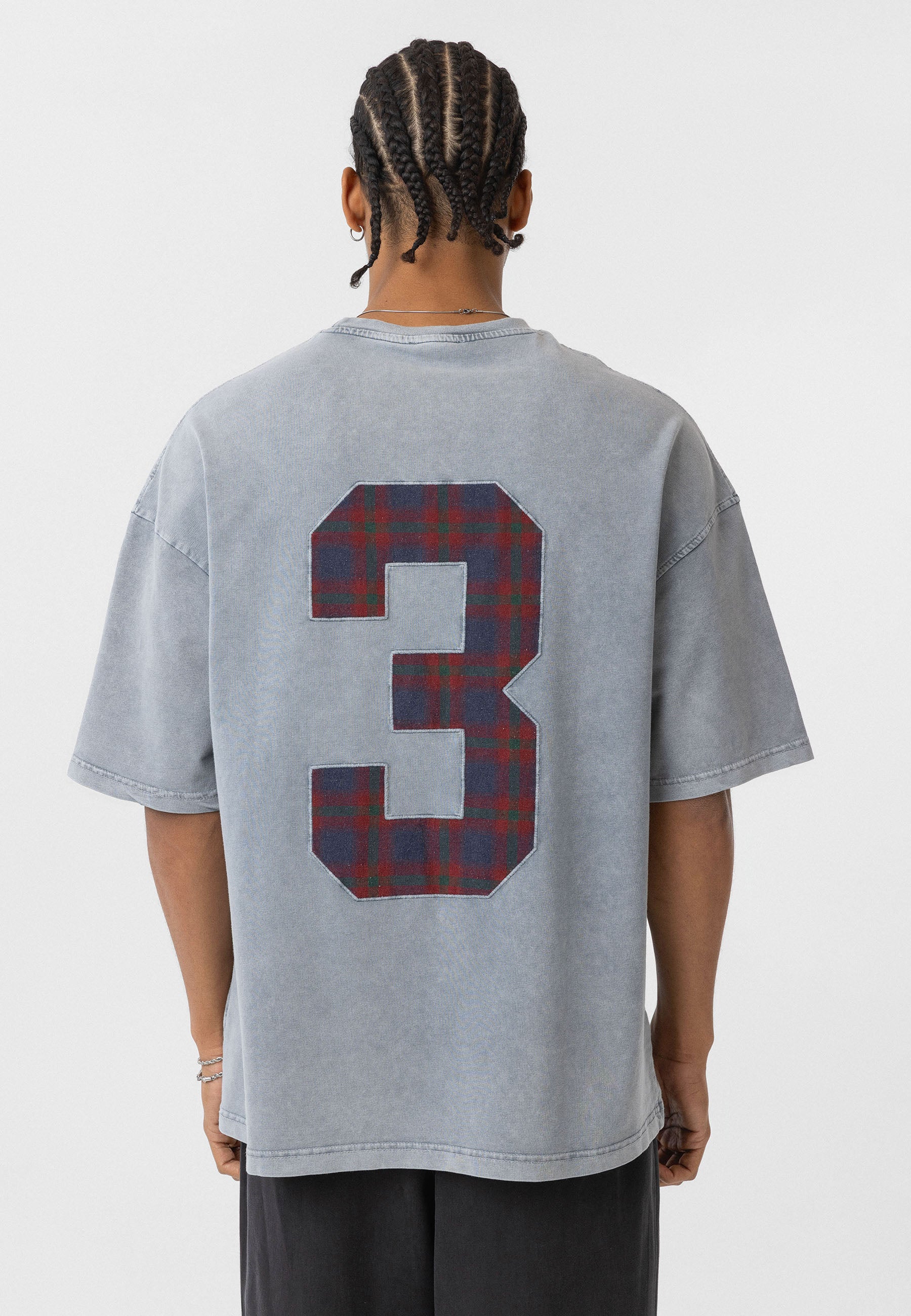 Washed Light Gray Oversized T-shirts – Relaxed Fit with Bold Back Print