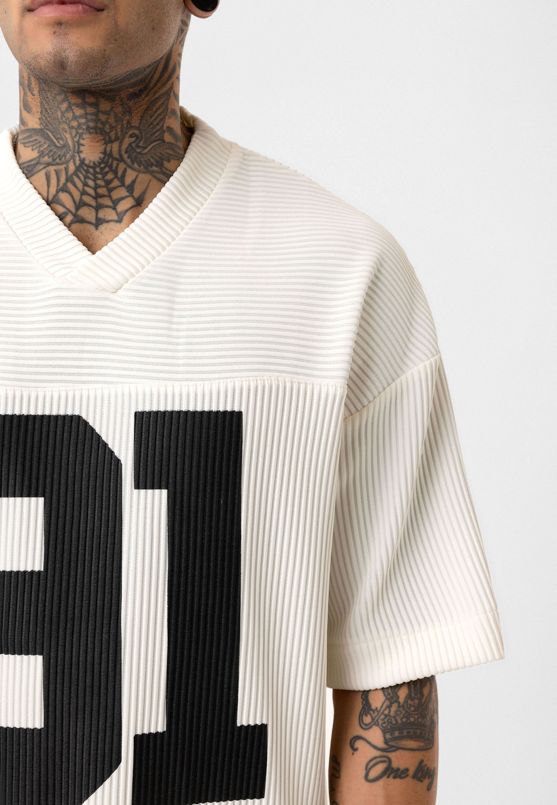 Rich Espresso White Oversized Ottoman-Texture T-shirts – Bold & Relaxed Urban Essential