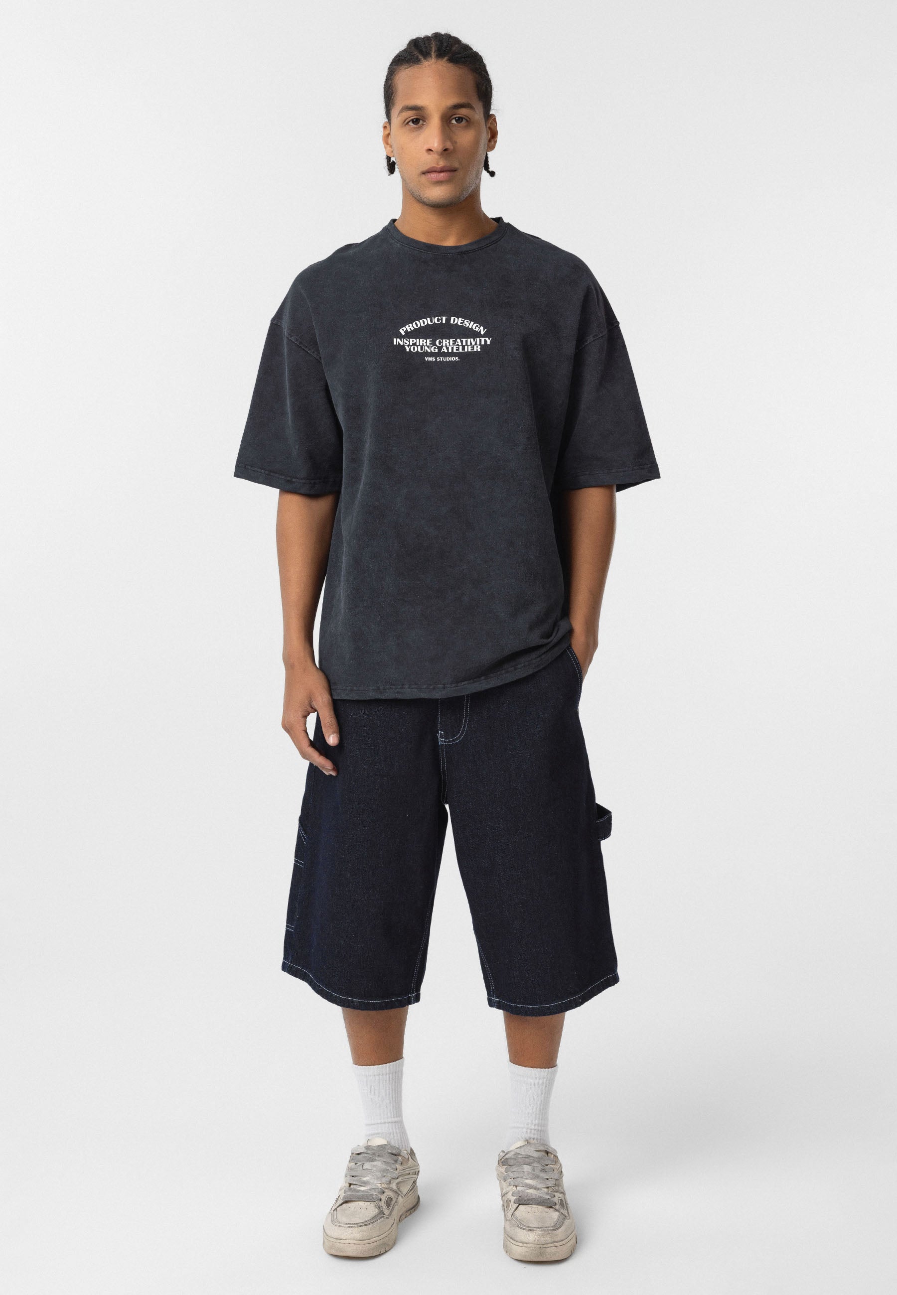 Midnight Black Oversized Dreamer T-shirts – Minimalist Streetwear Essential