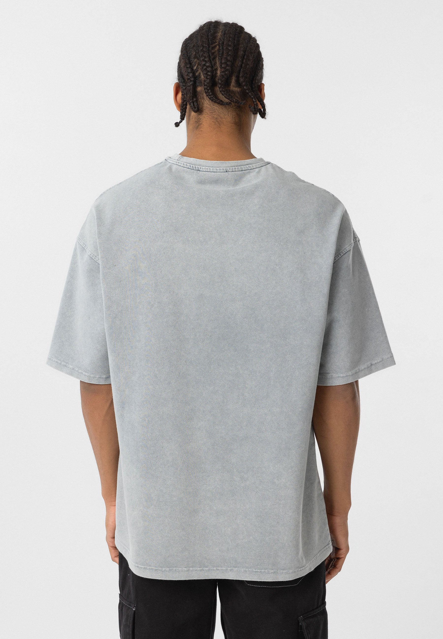 Soft Grey Oversized T-shirts – Casual Edge with Subtle Tone