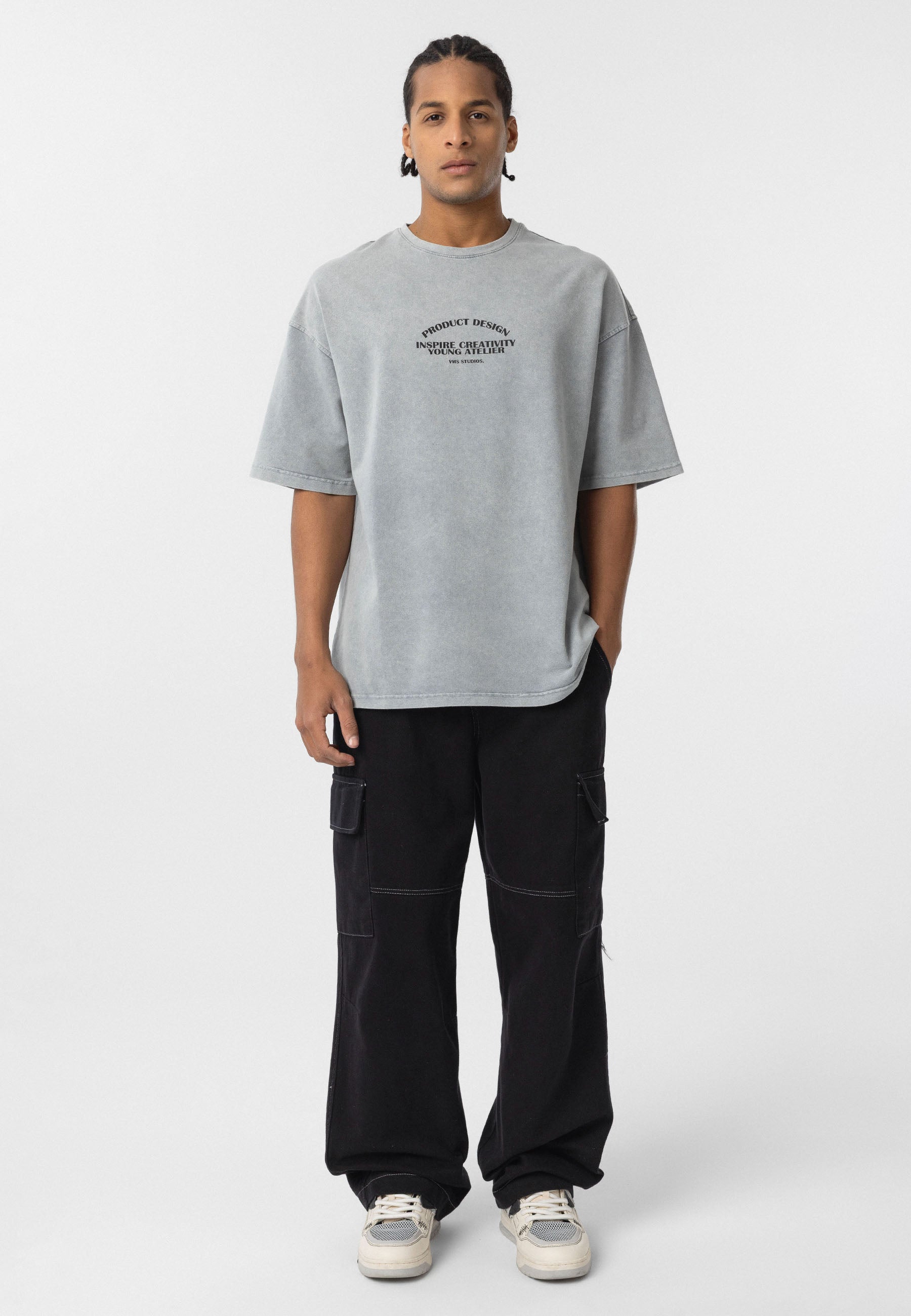 Soft Grey Oversized T-shirts – Casual Edge with Subtle Tone