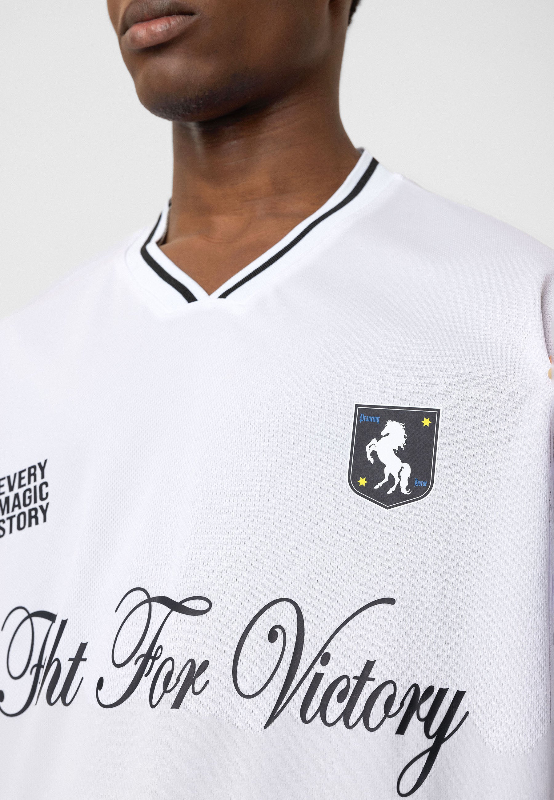 Crisp White Oversized Jersey T-Shirts – Urban Prints with a Clean Canvas