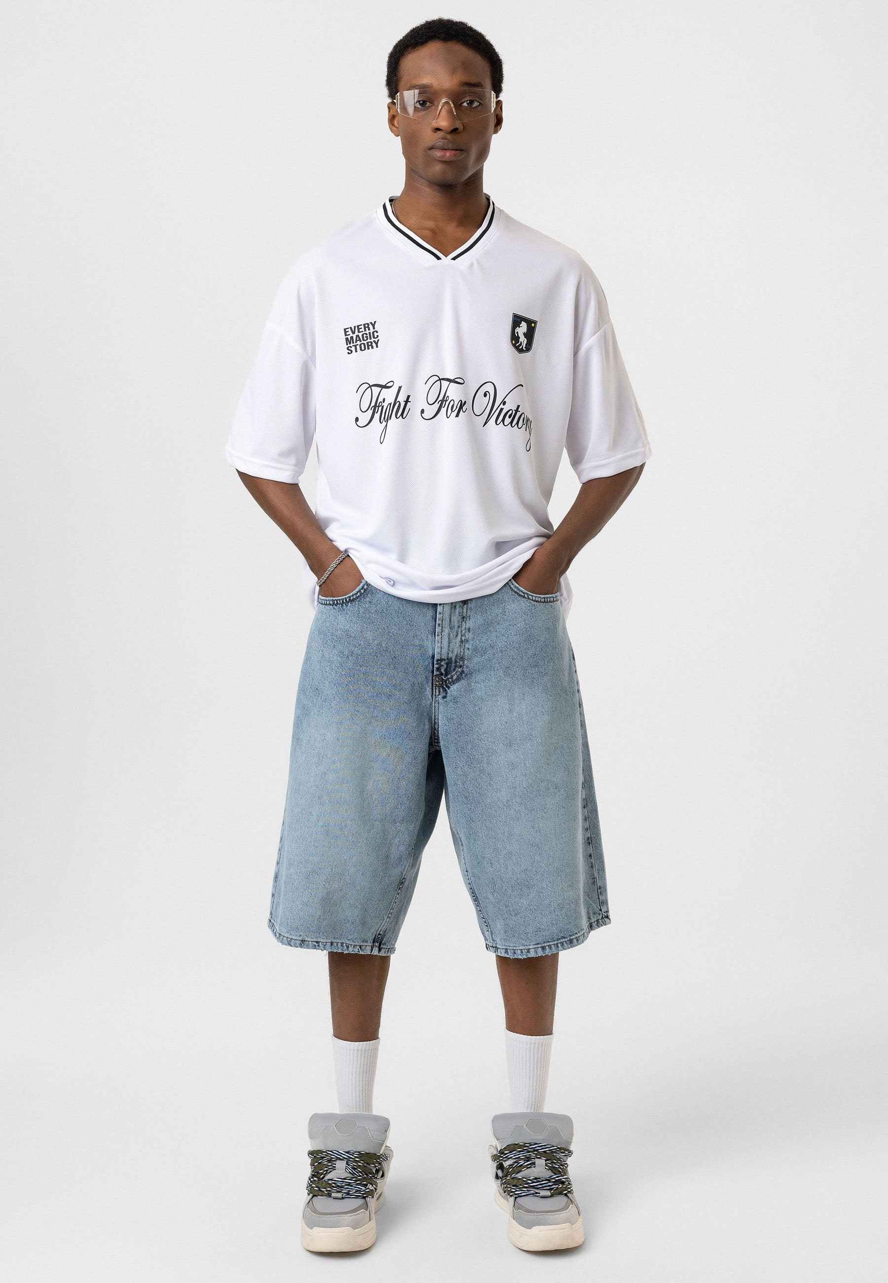 Crisp White Oversized Jersey T-Shirts – Urban Prints with a Clean Canvas