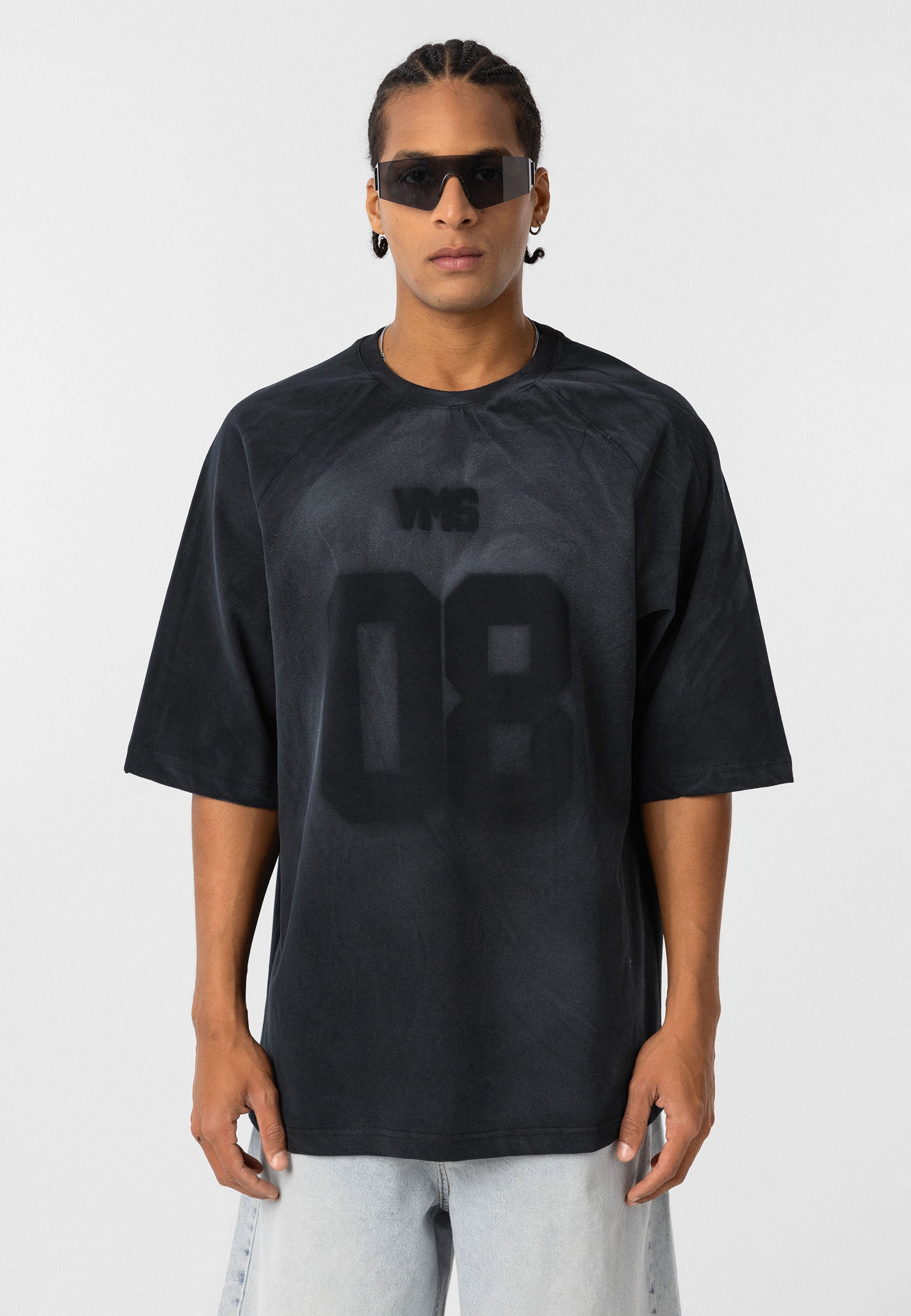 Washed Black Oversized T-shirts– Street-Ready Edge with Subtle Wear Texture