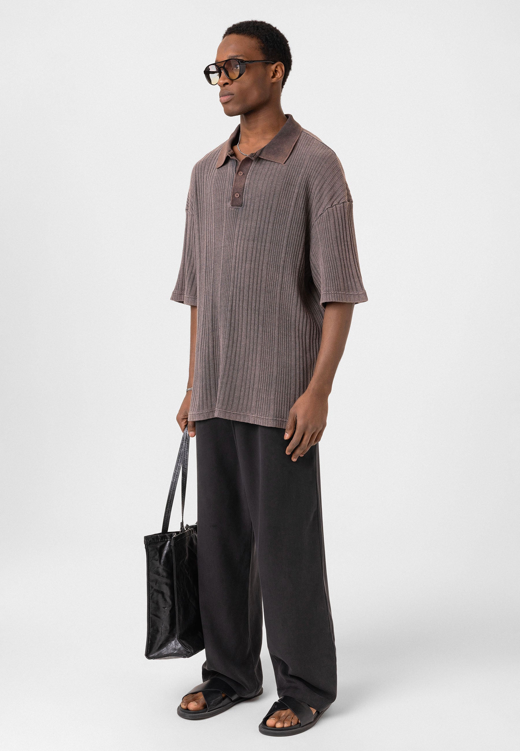 Oversized Knit Polo-Collar Top – Elevated Comfort with Clean Minimalism