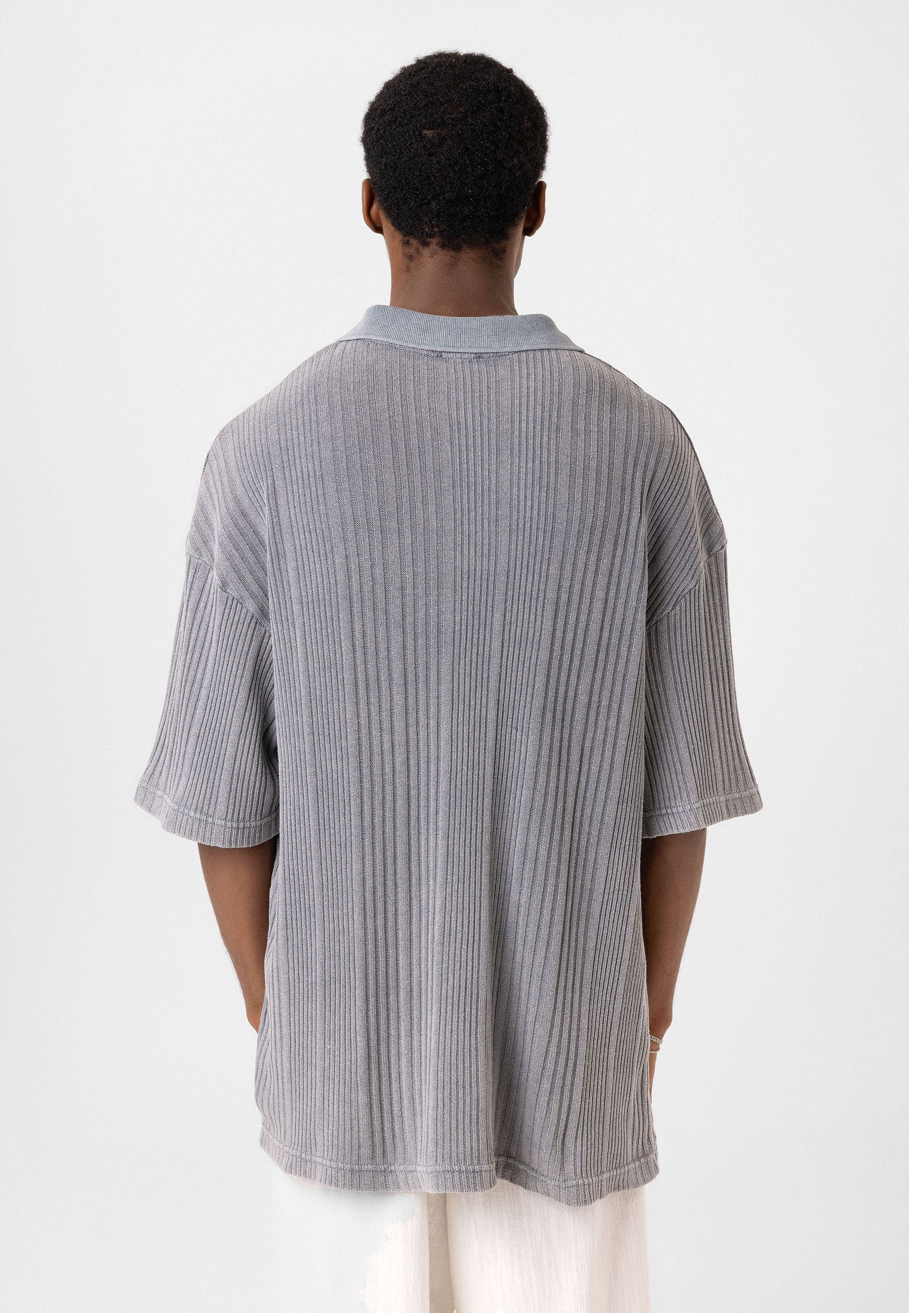 Oversized Knit Polo-Collar Top – Elevated Comfort with Clean Minimalism