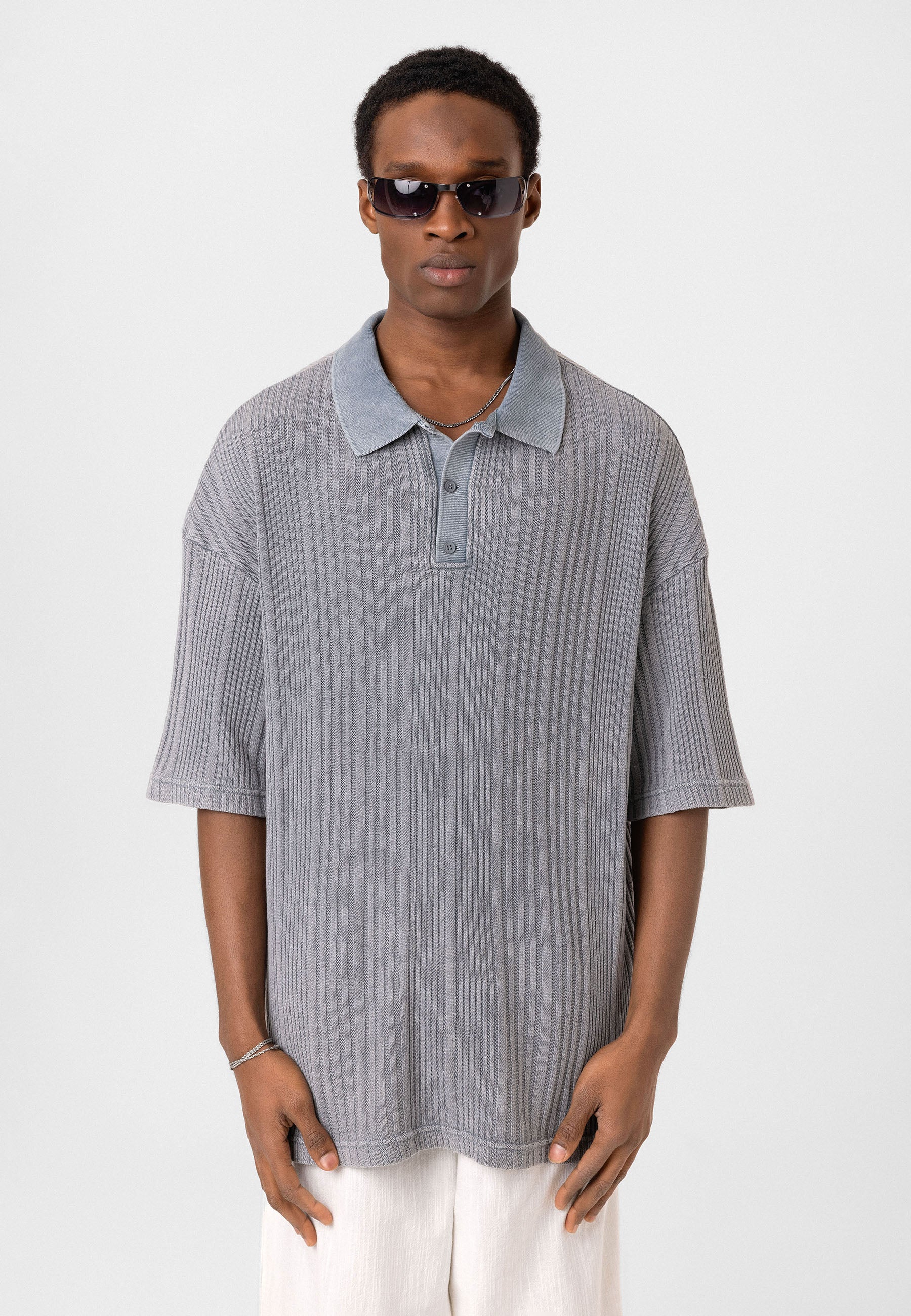 Oversized Knit Polo-Collar Top – Elevated Comfort with Clean Minimalism