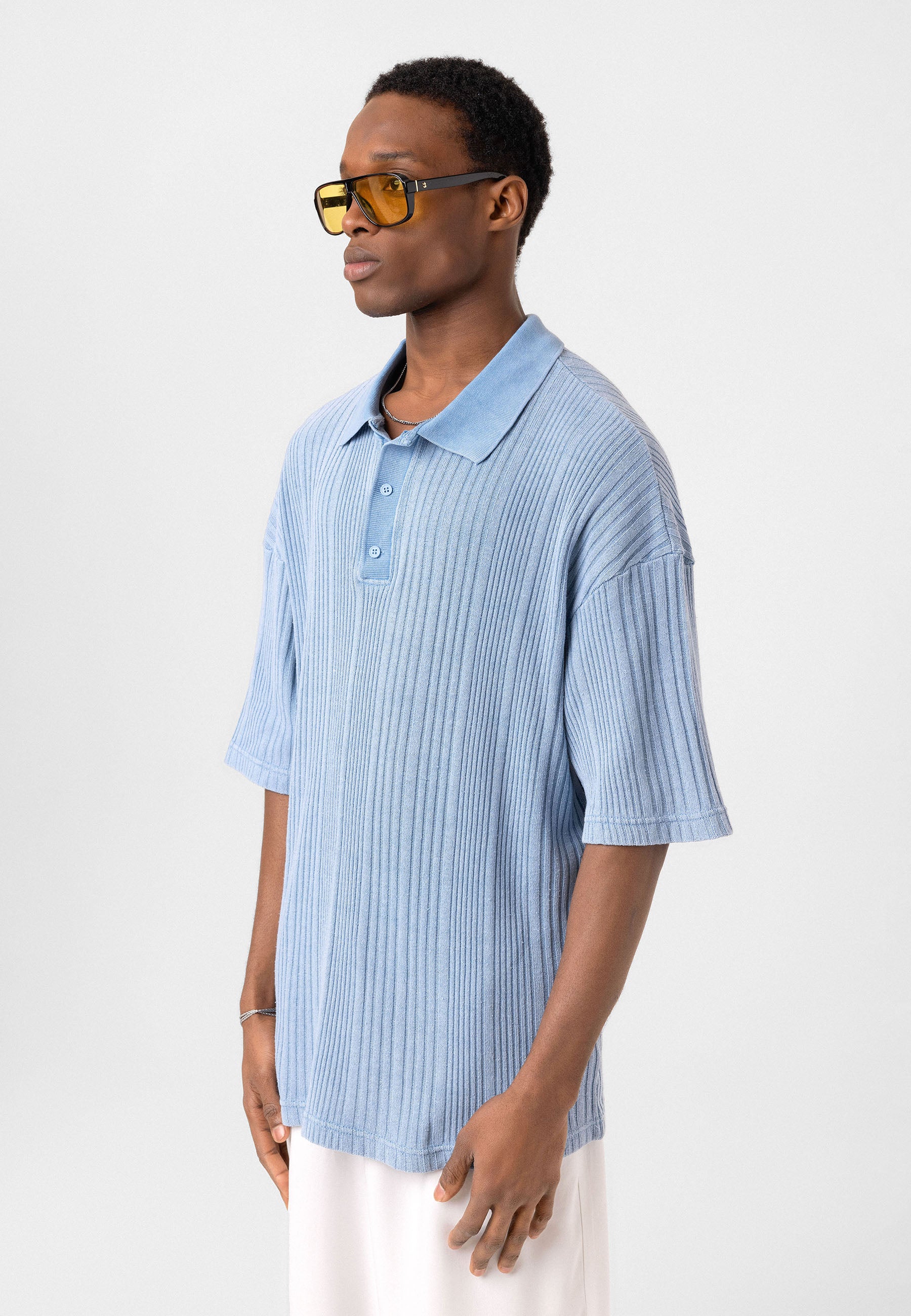 Oversized Knit Polo-Collar Top – Elevated Comfort with Clean Minimalism