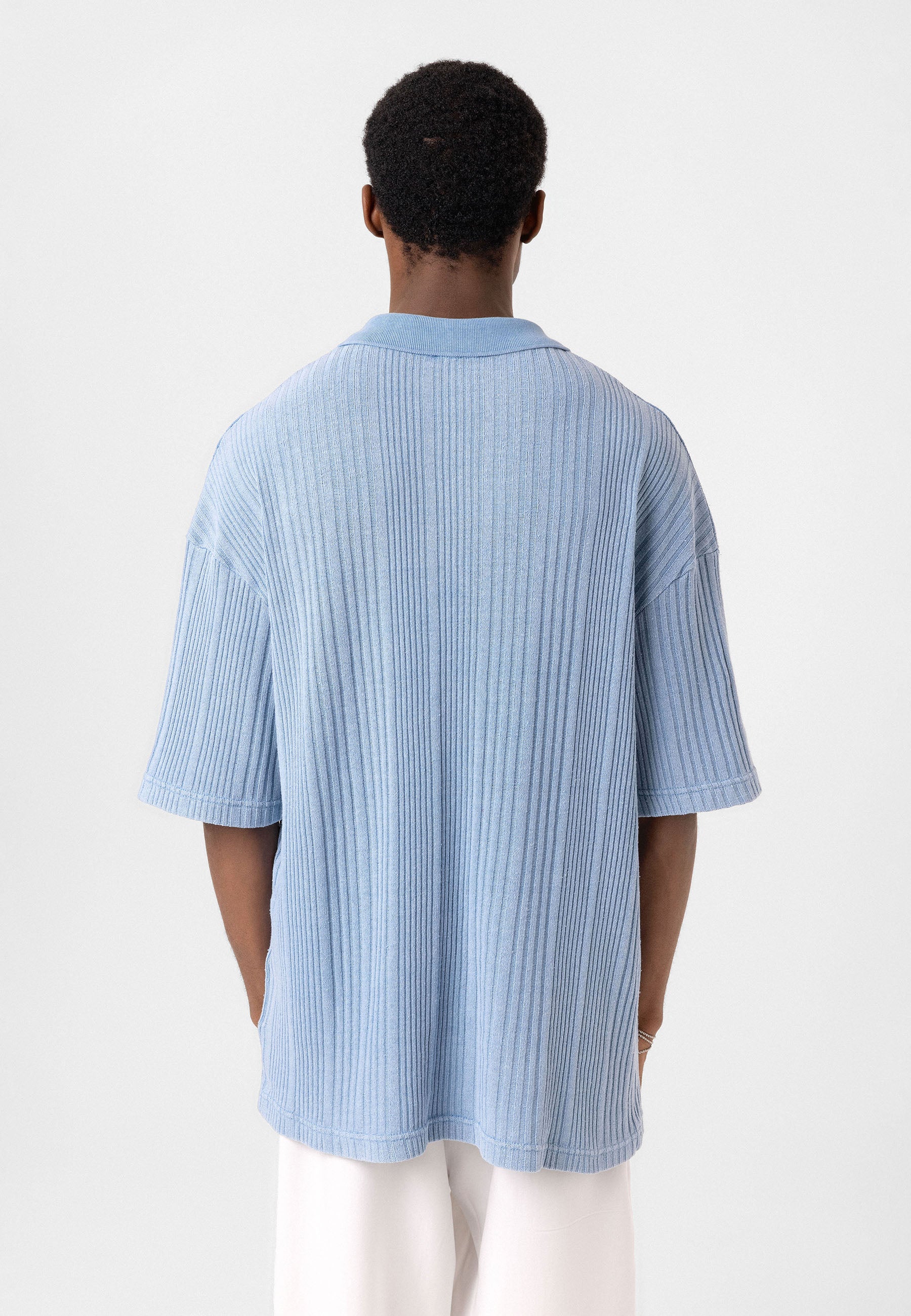 Oversized Knit Polo-Collar Top – Elevated Comfort with Clean Minimalism