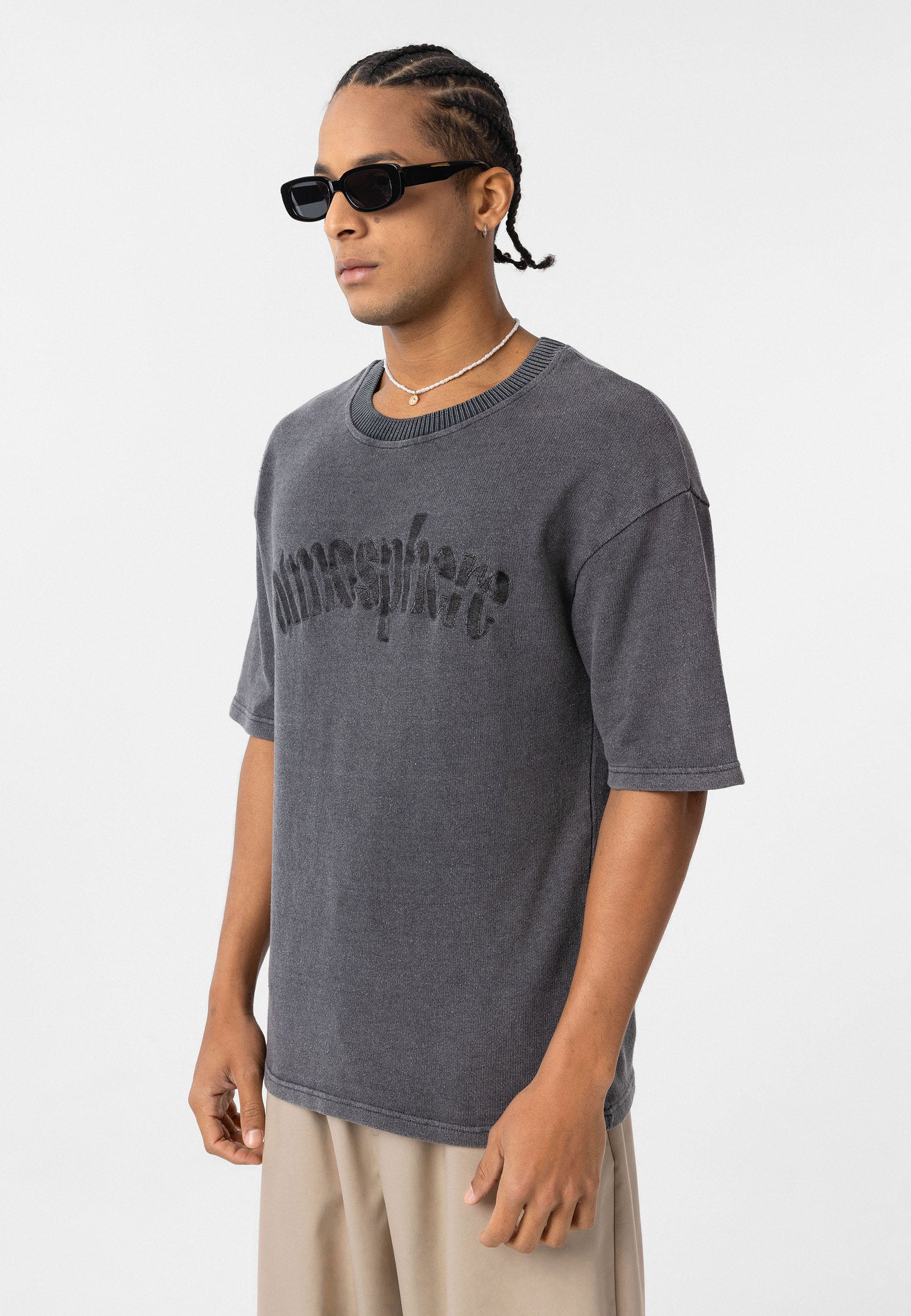 Motto Oversized Print T-shirts – Signature Graphics, Relaxed Streetwear