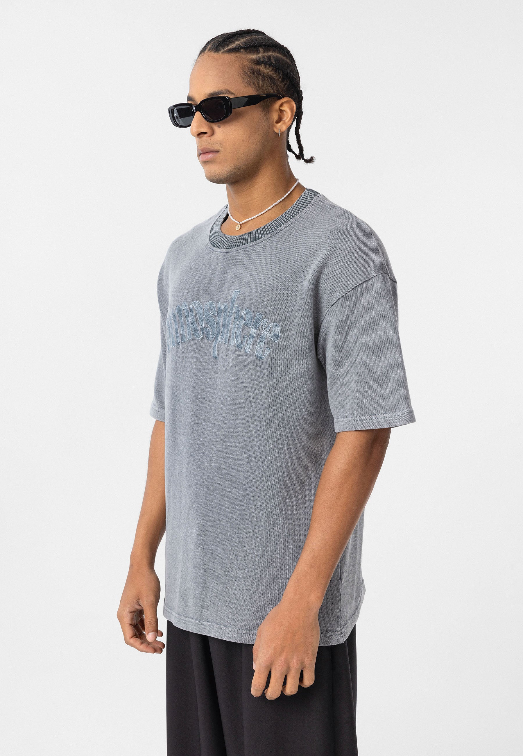 Motto Oversized Print T-shirts – Signature Graphics, Relaxed Streetwear
