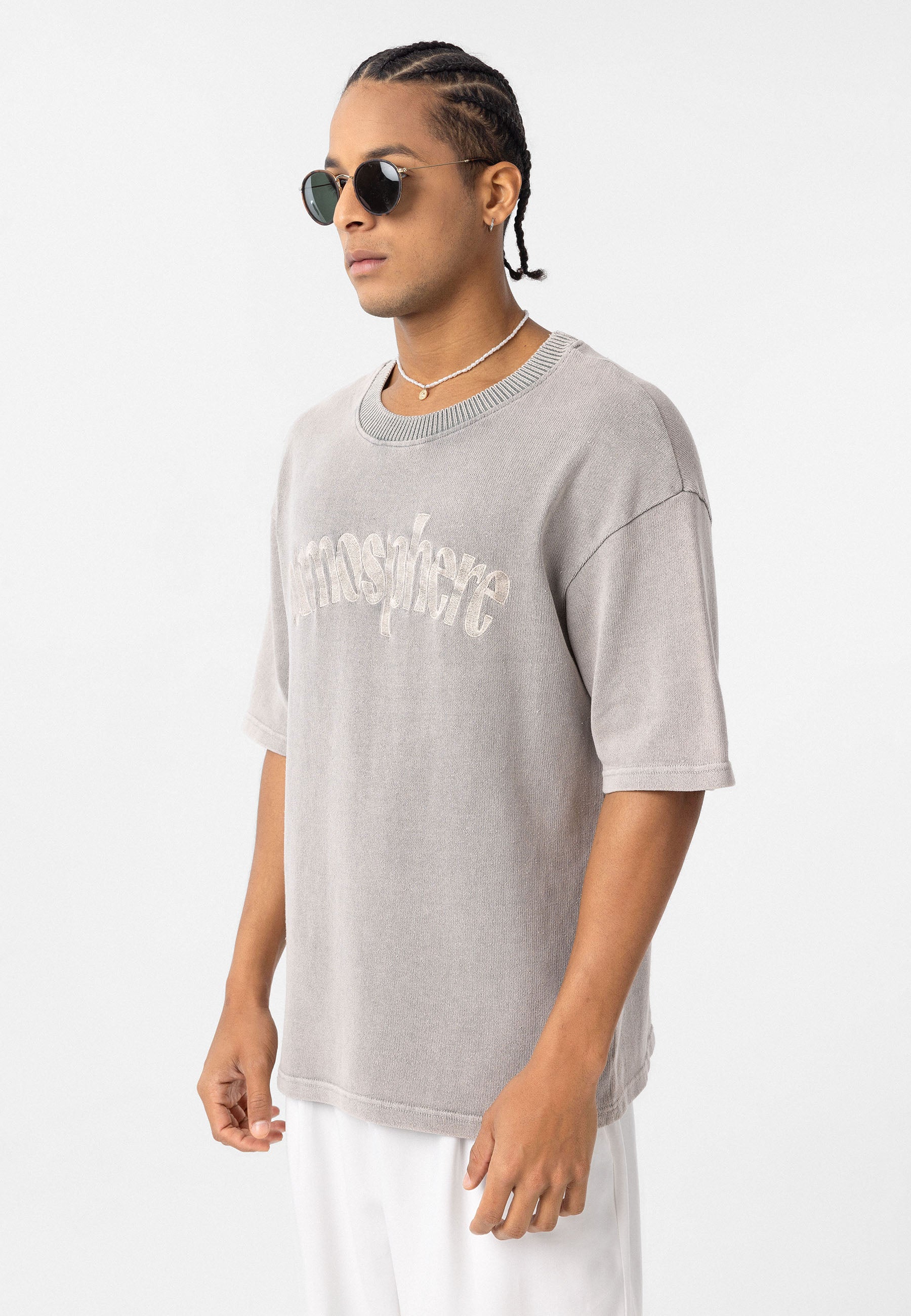 Motto Oversized Print T-shirts – Signature Graphics, Relaxed Streetwear