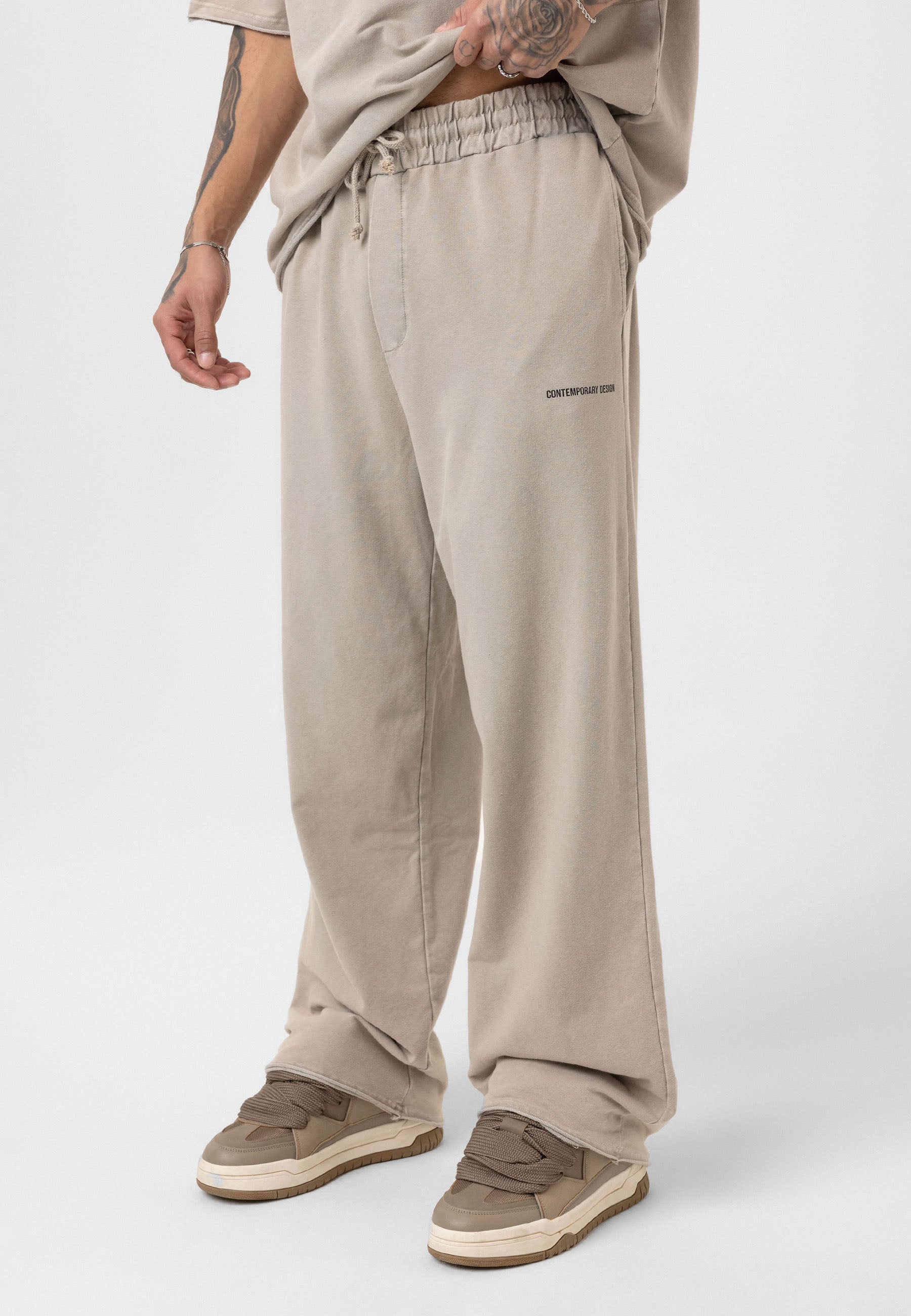 Relaxed Fit Track Pants sets – Washed Vintage Texture & Everyday Comfort