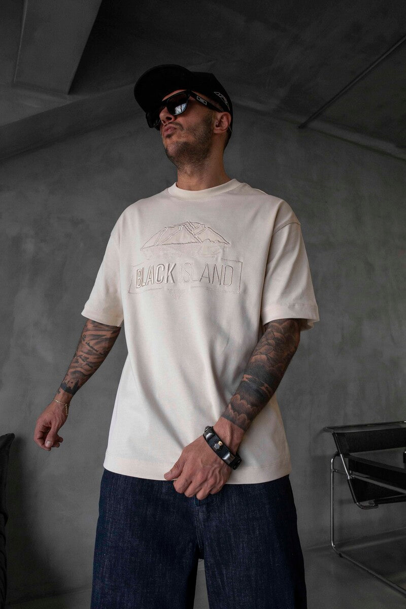 Black Island Logo Printed Light Beige T-shirt 1842