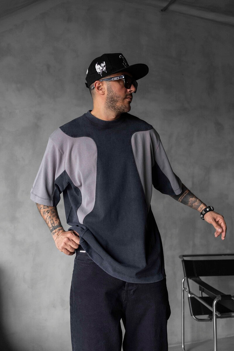 HEAVYWEIGHT SPLIT EMBROIDERED WASHED BLACK T-SHIRT 1831