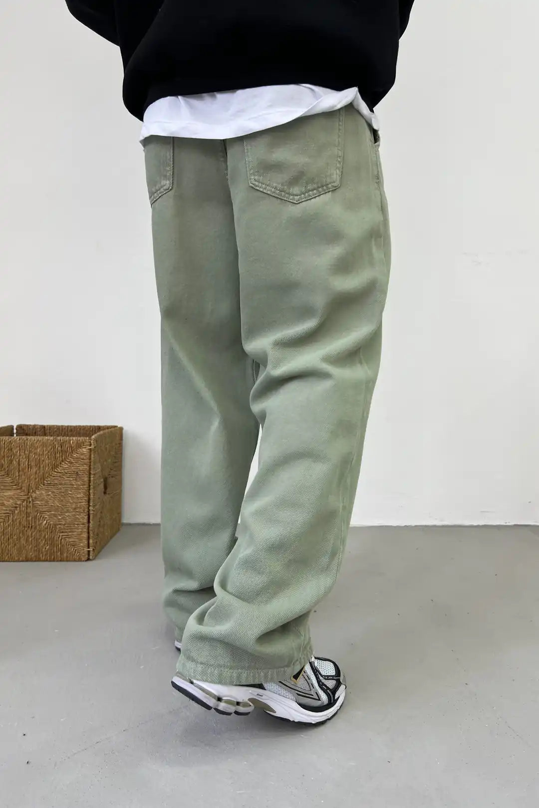 Textured Canvas Wide Pants – Effortless Utility Comfort